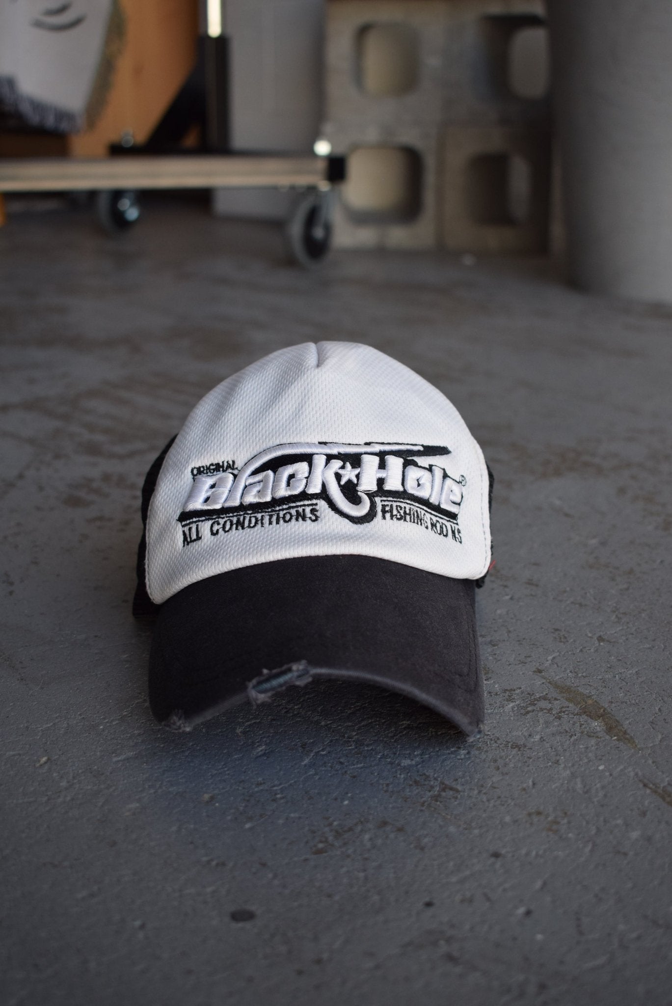 Vintage Black Hole Fishing Rods Y2K Hat - Retrospective Store