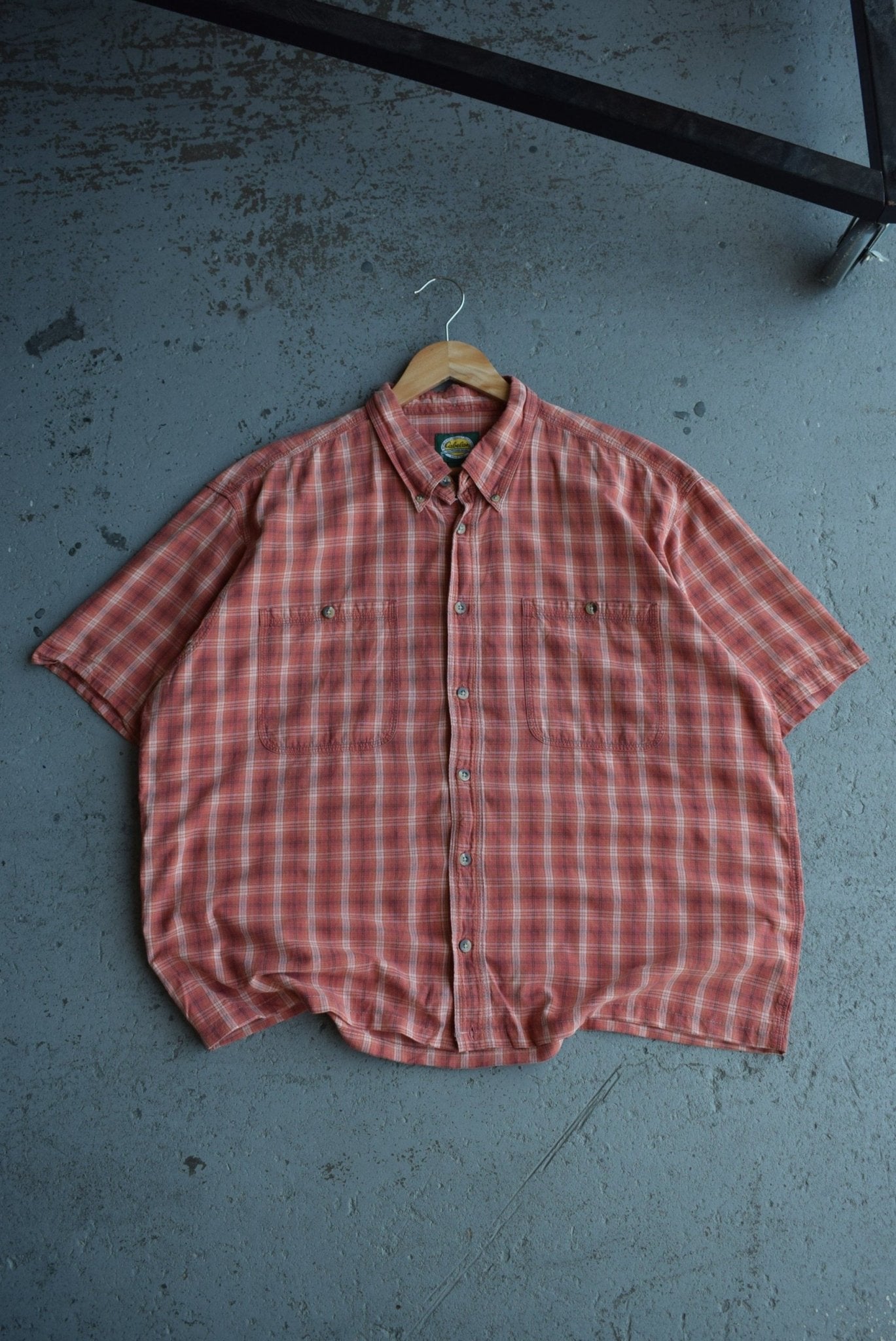 Vintage Cabela's Outdoor Gear Cropped Button Up (XL/XXL) - Retrospective Store