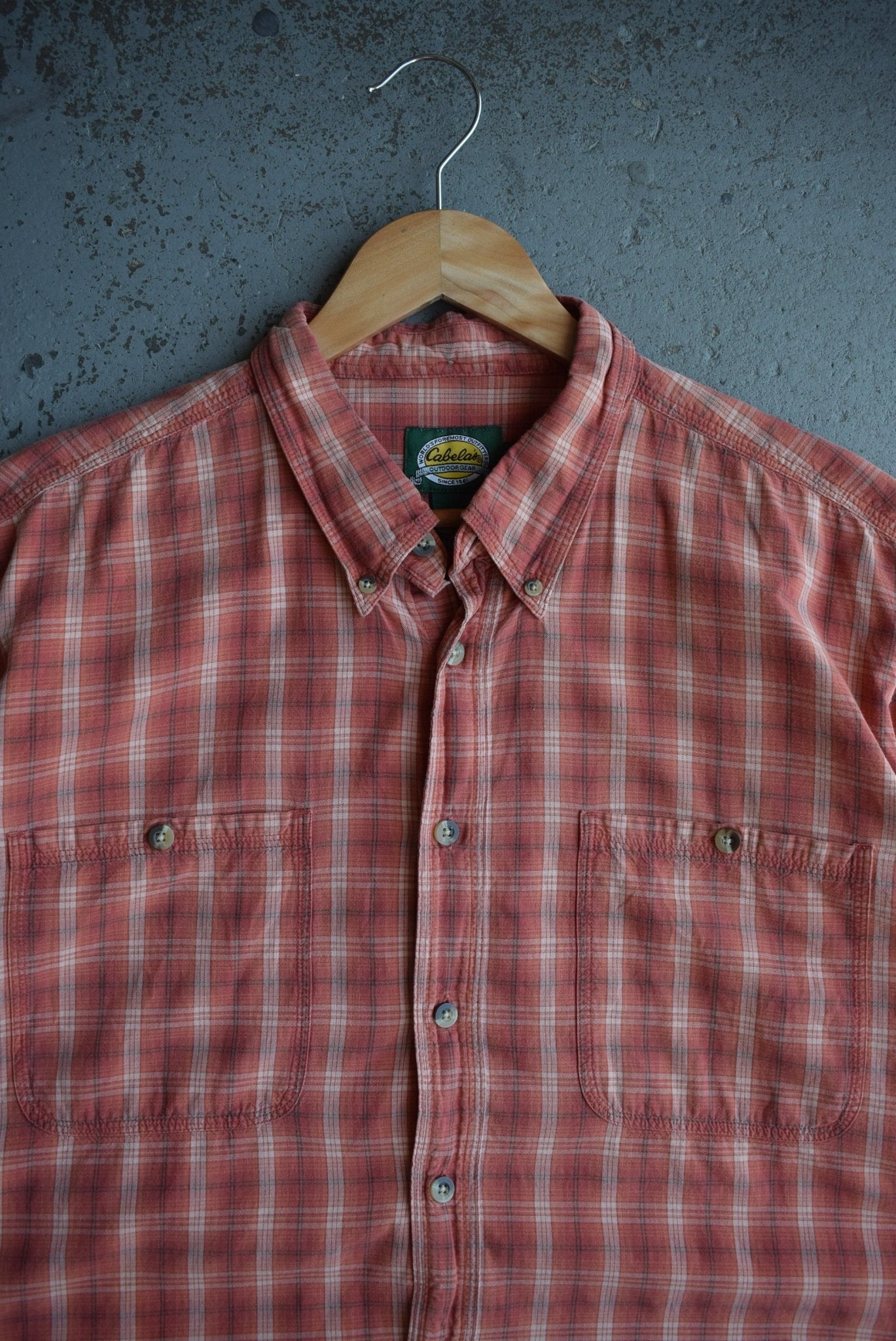 Vintage Cabela's Outdoor Gear Cropped Button Up (XL/XXL) - Retrospective Store