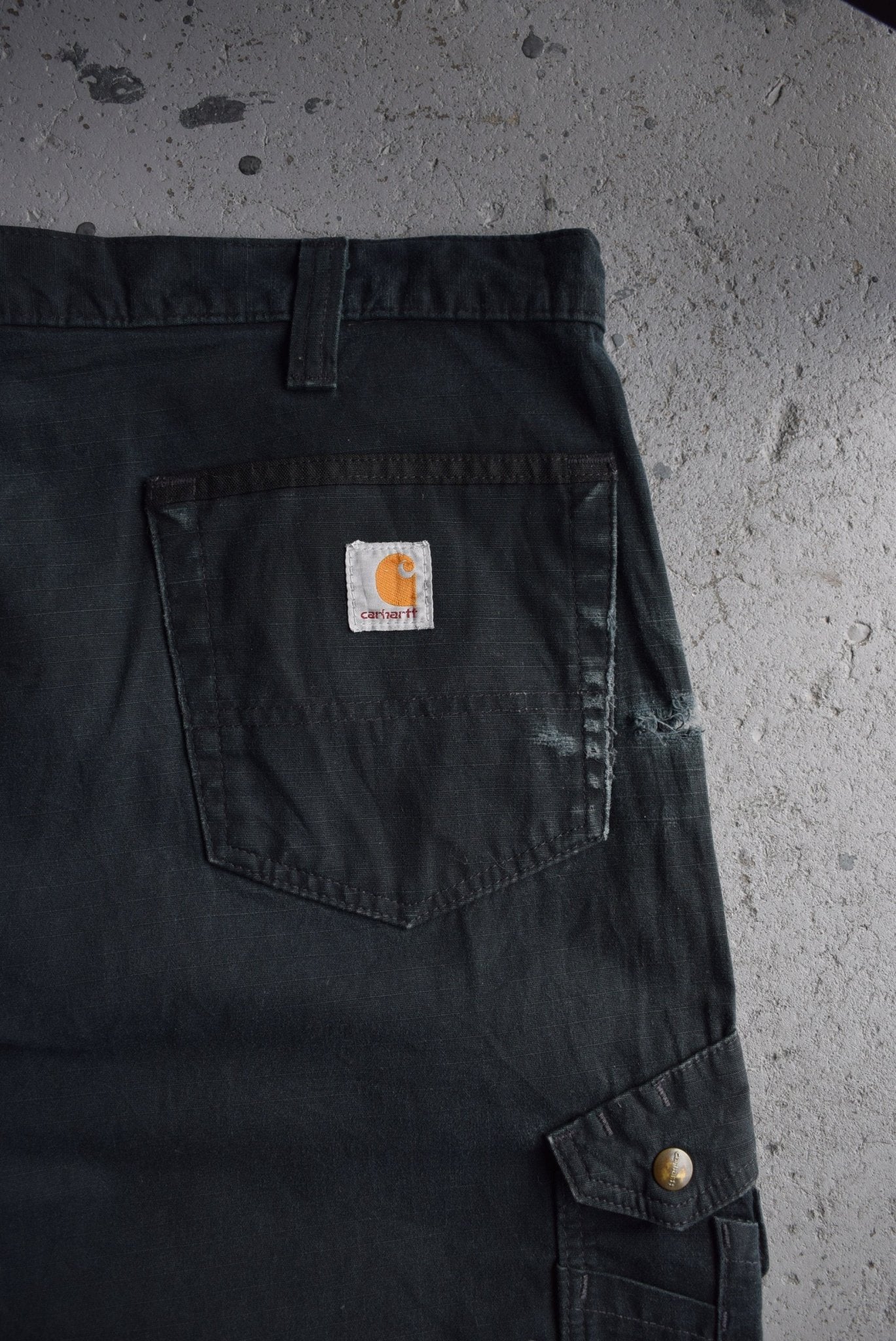 Vintage Carhartt Cargo Shorts (38) - Retrospective Store