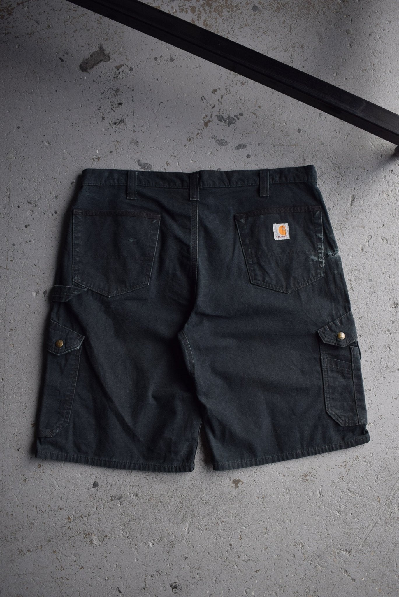 Vintage Carhartt Cargo Shorts (38) - Retrospective Store