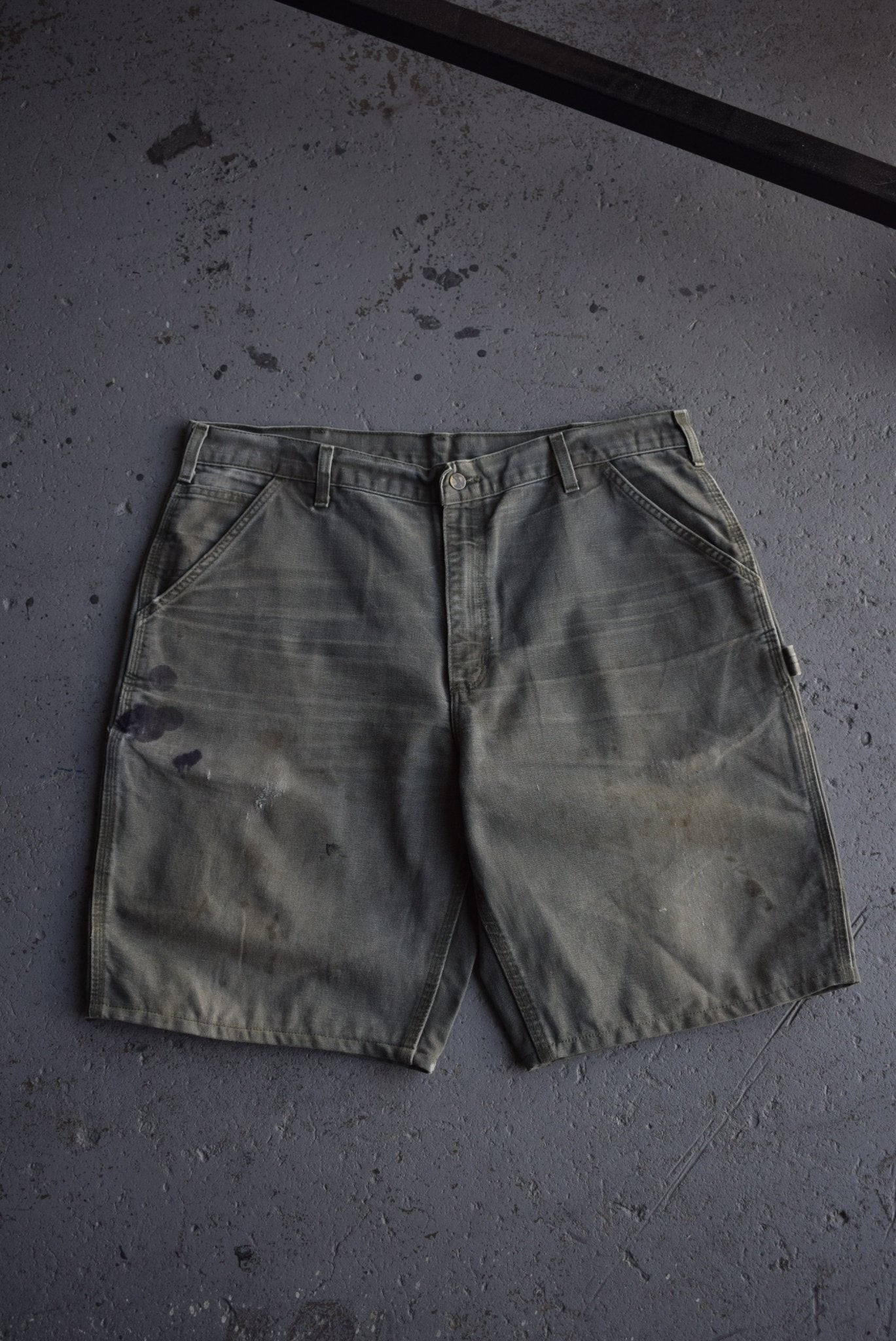 Vintage Carhartt Carpenter Shorts (38) - Retrospective Store