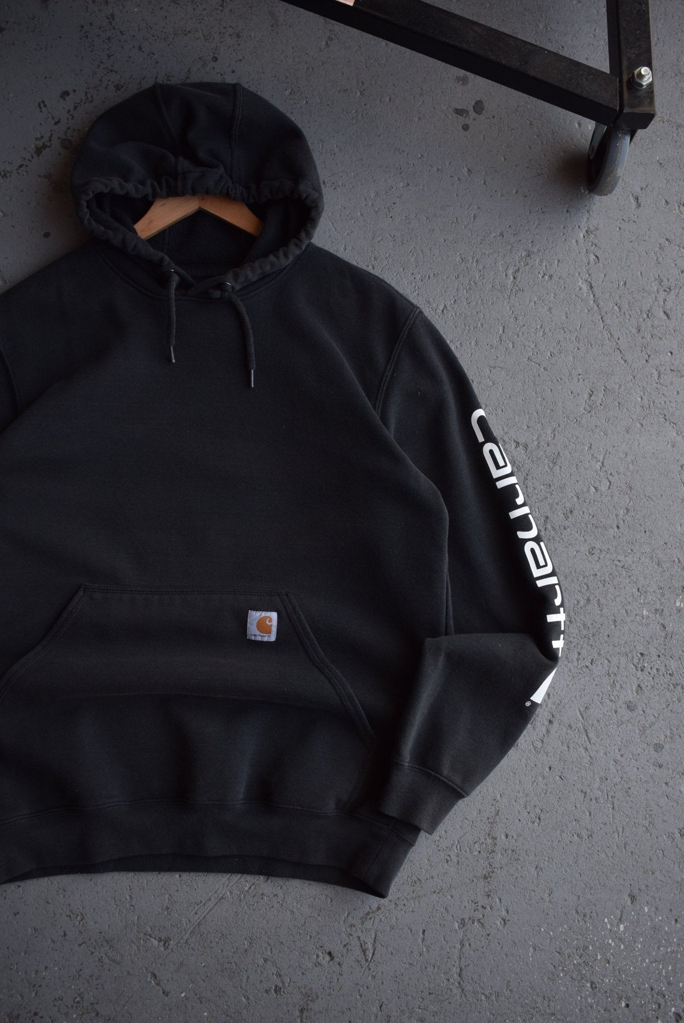 Vintage Carhartt Classic Logo Hoodie (M/L) - Retrospective Store