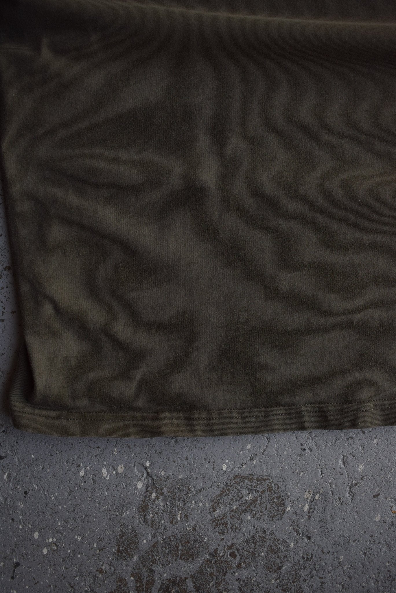 Vintage Carhartt Classic Logo Long Sleeve Pocket Tee (M) - Retrospective Store