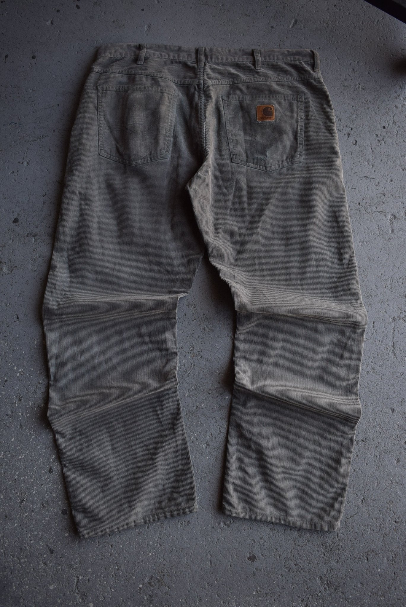 Vintage Carhartt Corduroy Pants (36) - Retrospective Store
