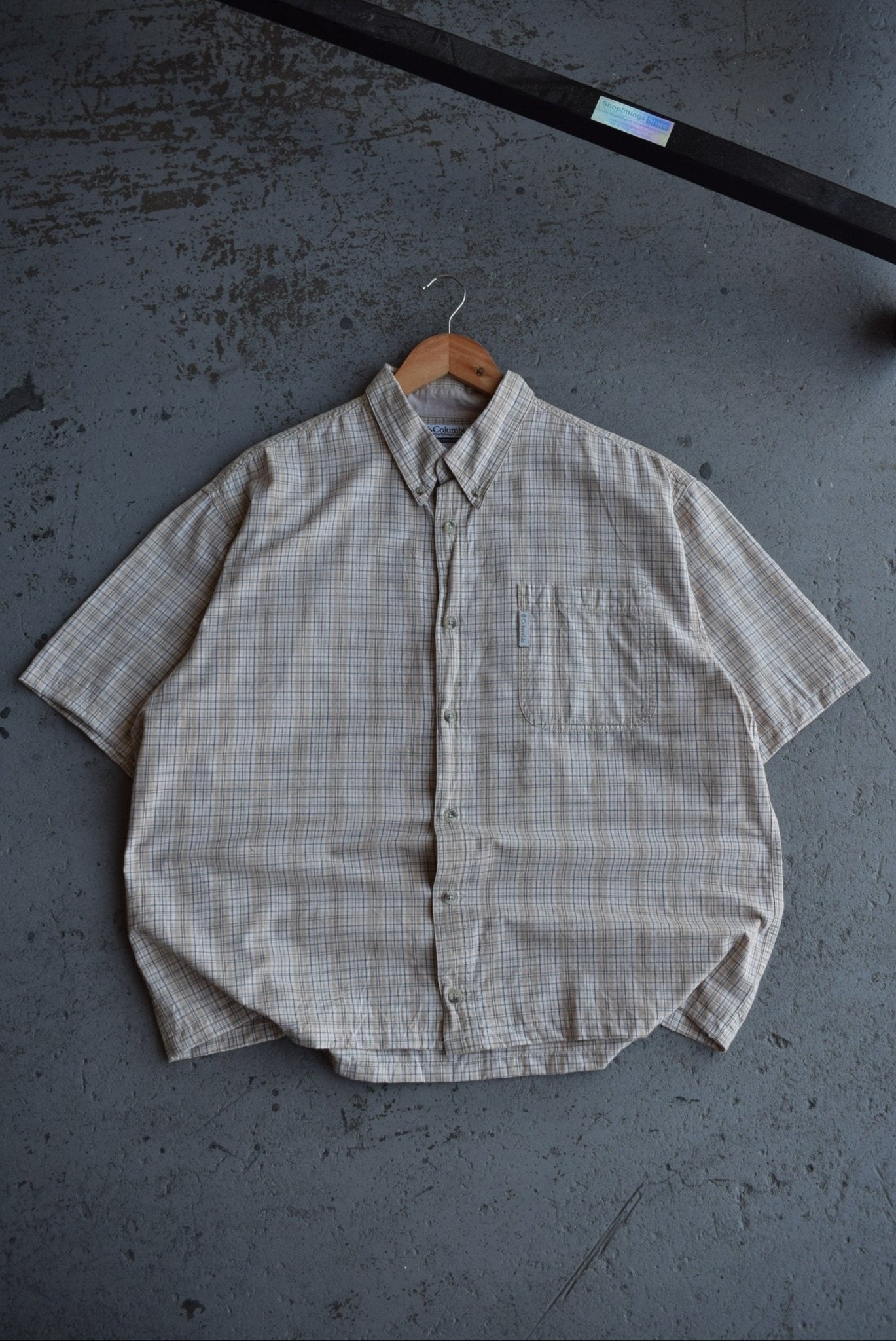 Vintage Columbia Cropped Button Up (XL) - Retrospective Store