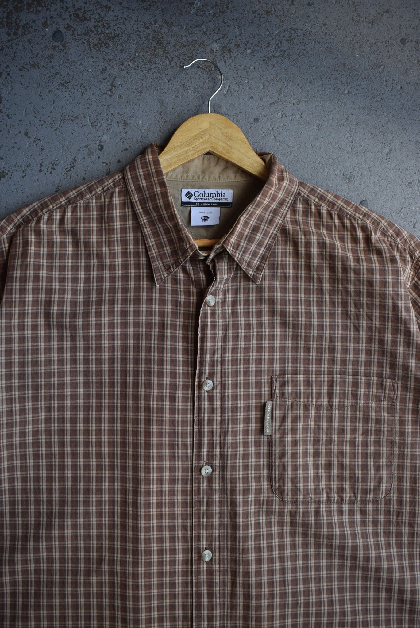 Vintage Columbia Cropped Button Up (XL/XXL) - Retrospective Store