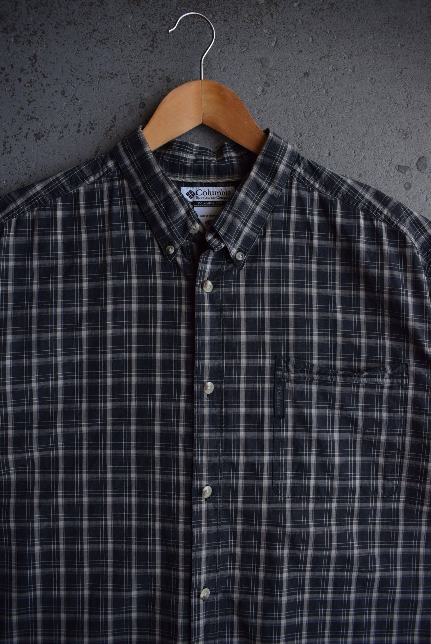 Vintage Columbia Cropped Button Up (XL/XXL) - Retrospective Store