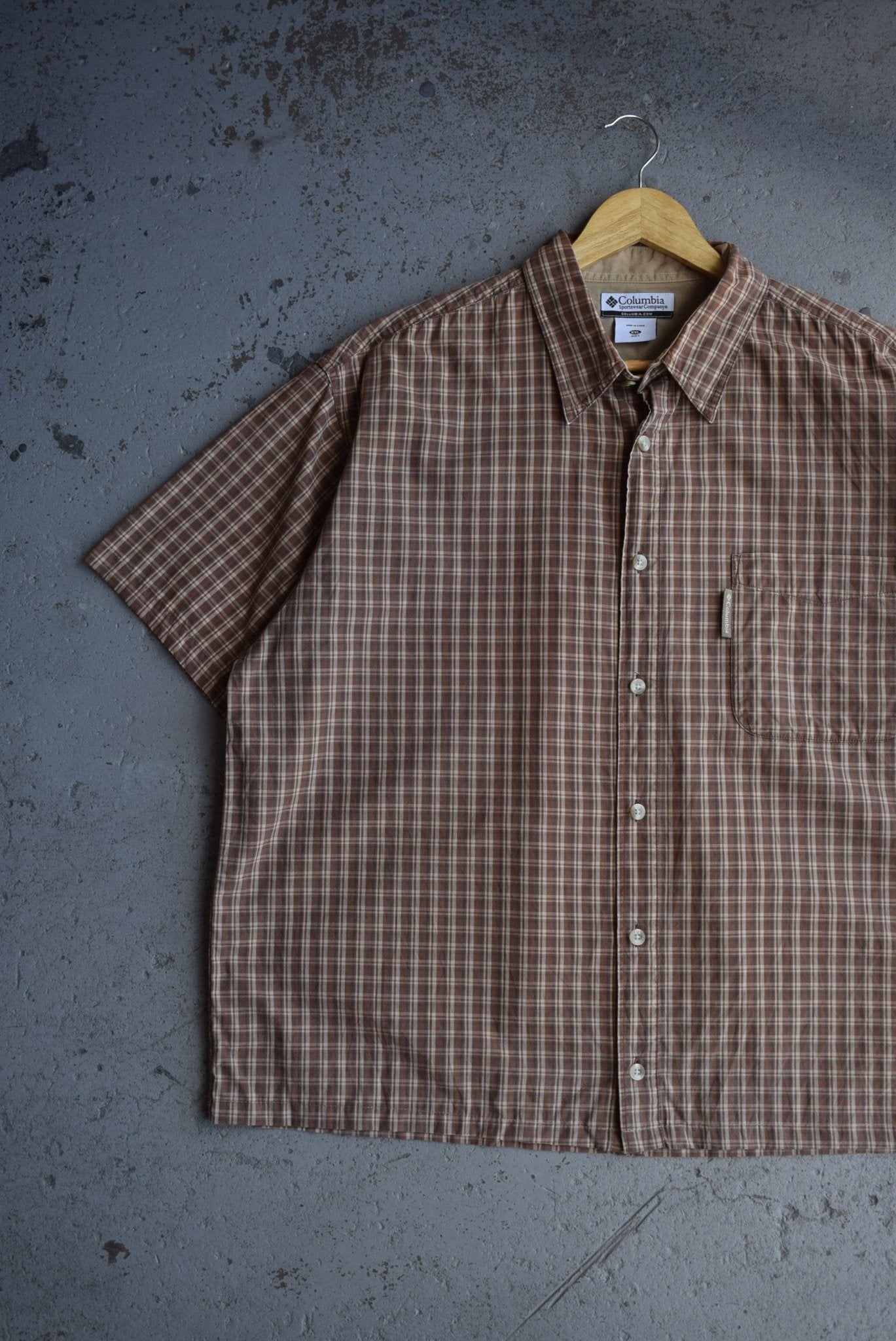 Vintage Columbia Cropped Button Up (XL/XXL) - Retrospective Store