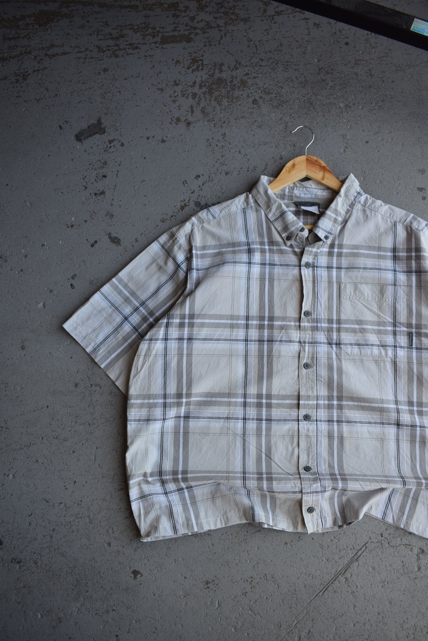 Vintage Columbia Cropped Button Up (XXL) - Retrospective Store