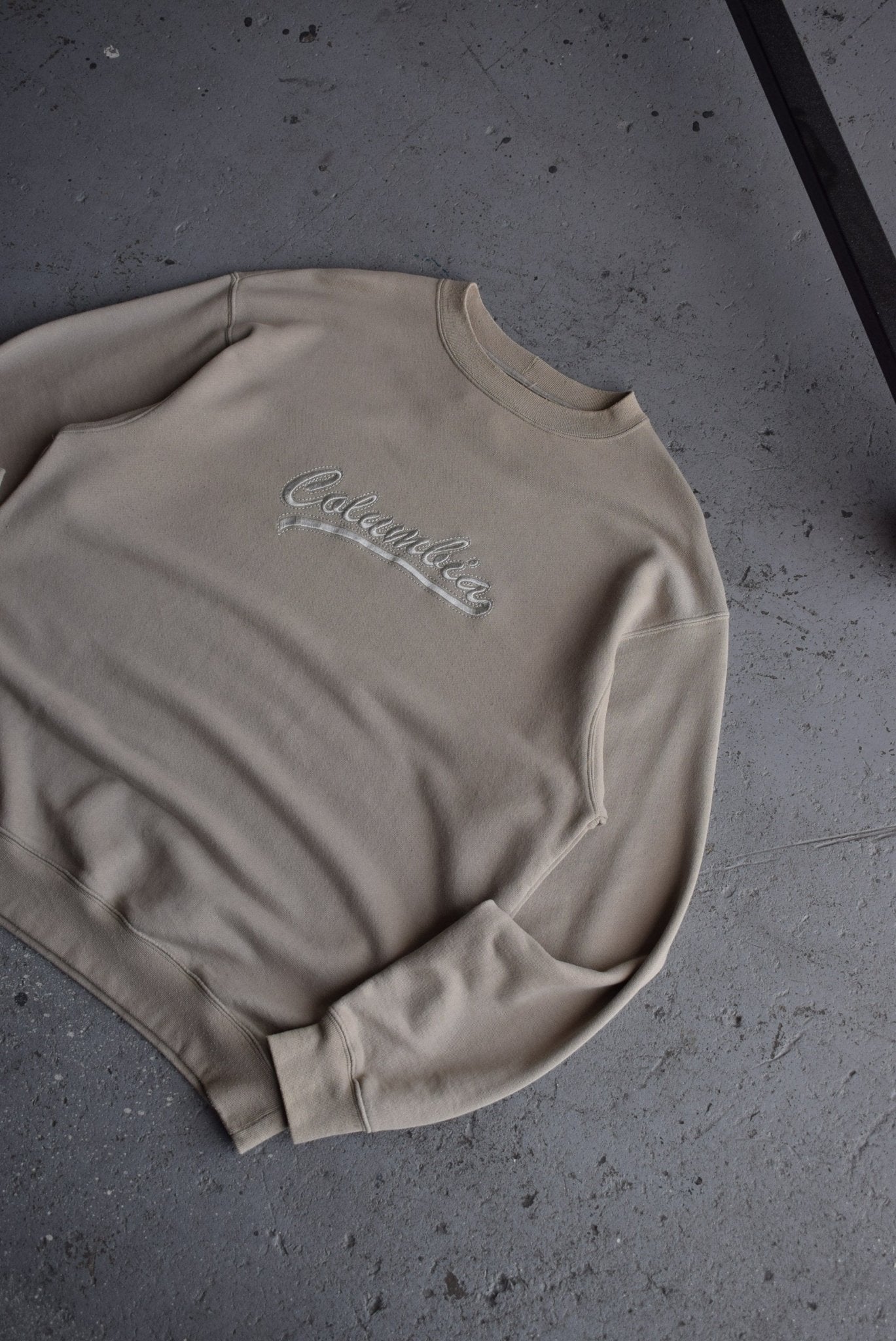 Vintage Columbia Embroidered Spellout Crewneck (XL) - Retrospective Store