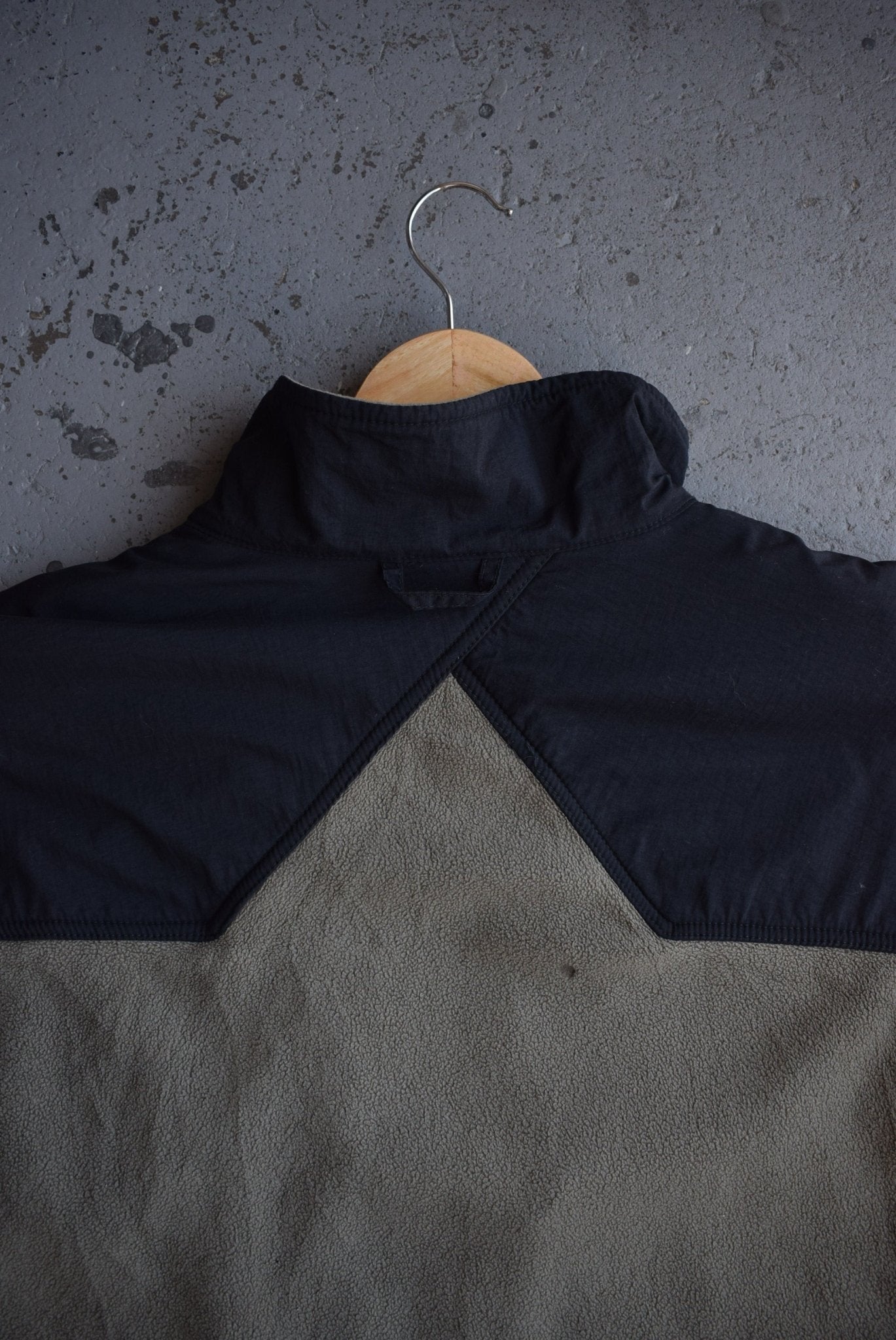 Vintage Columbia Sportswear Embroidered Fleece Jacket (L) - Retrospective Store
