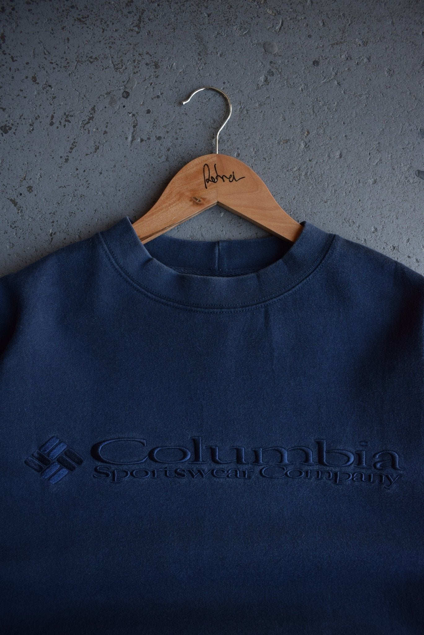 Vintage Columbia Sportswear Embroidered Spellout Crewneck (M) - Retrospective Store