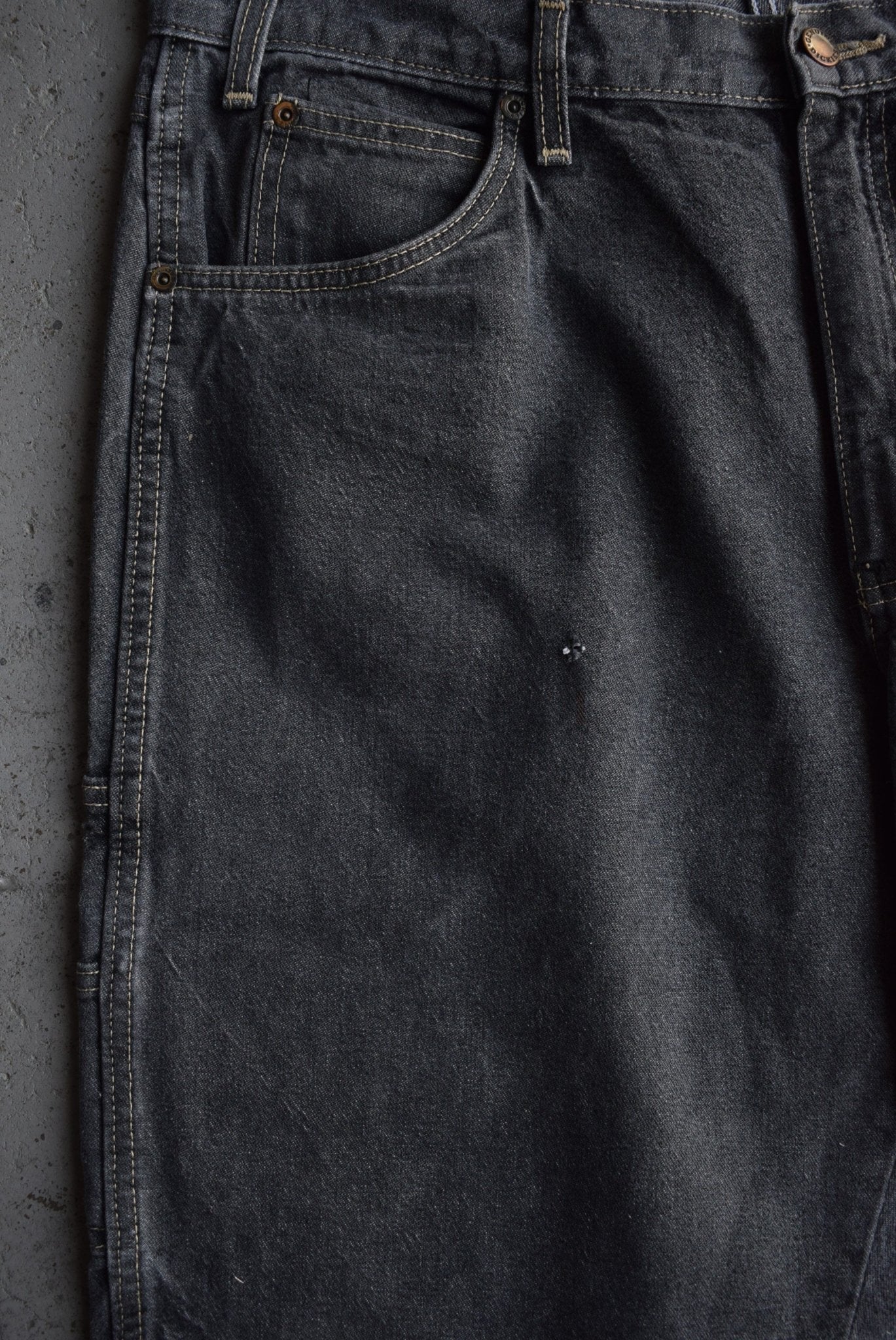 Vintage Dickies Baggy Carpenter Jorts (36) - Retrospective Store