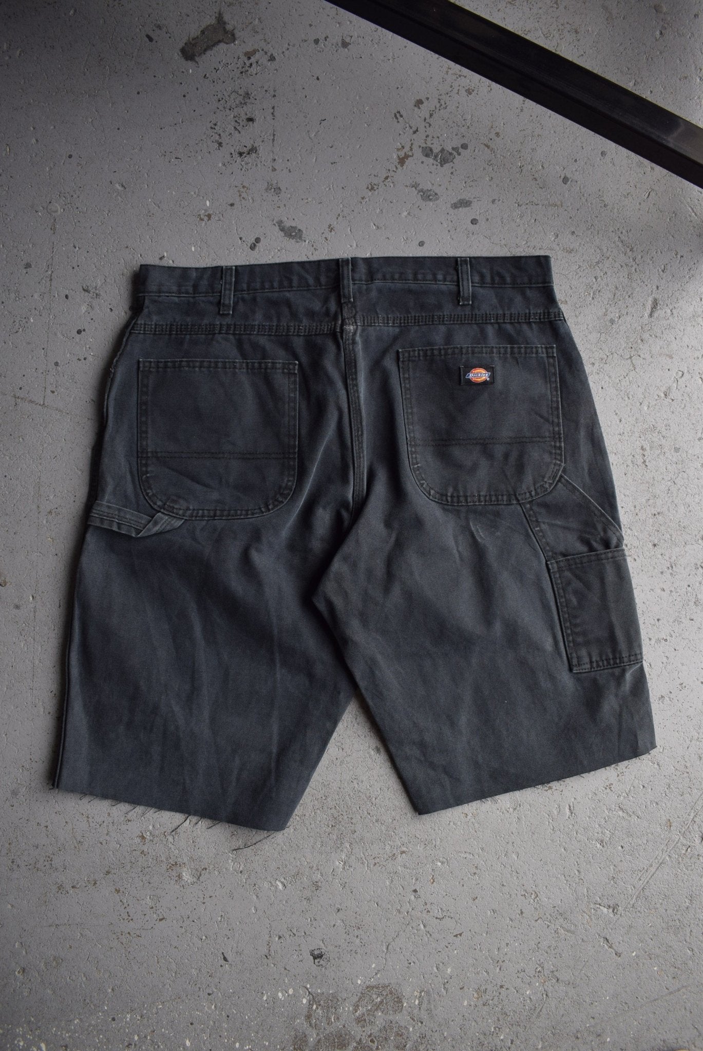 Vintage Dickies Carpenter Shorts (38) - Retrospective Store