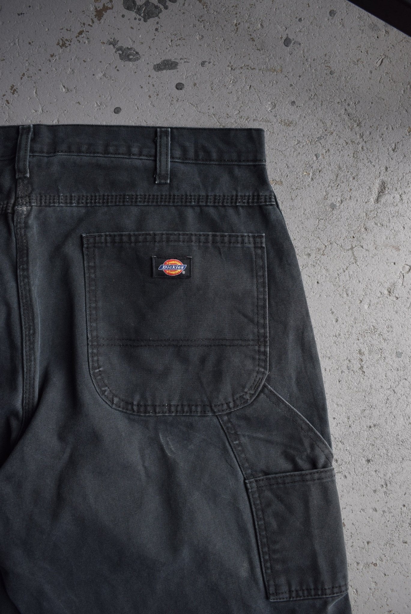 Vintage Dickies Carpenter Shorts (38) - Retrospective Store