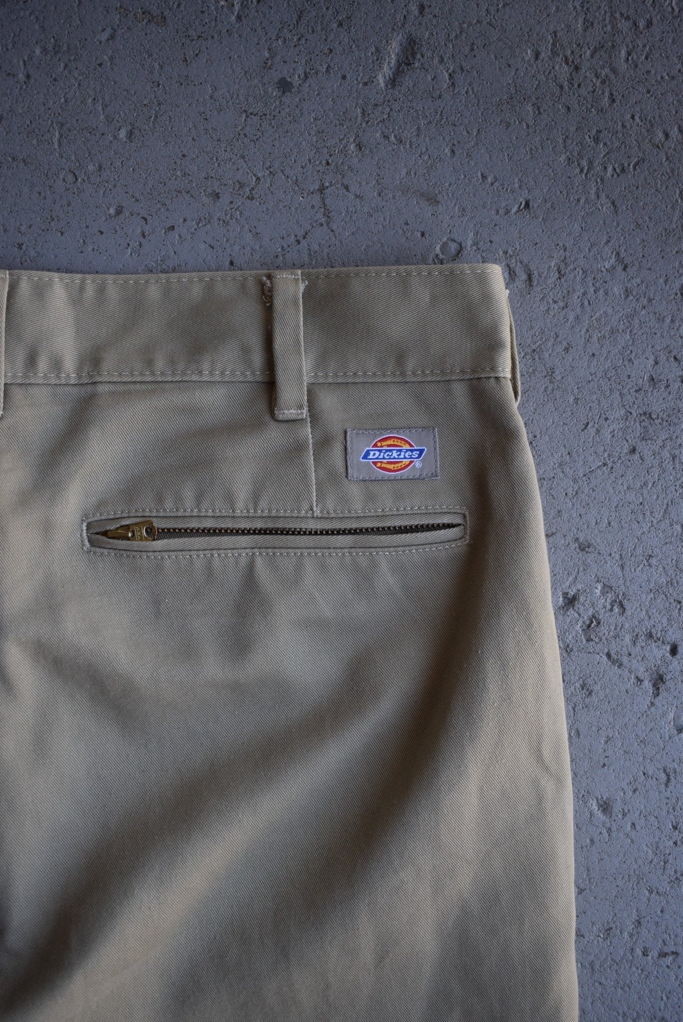 Vintage Dickies Classic Logo Pants (32) - Retrospective Store