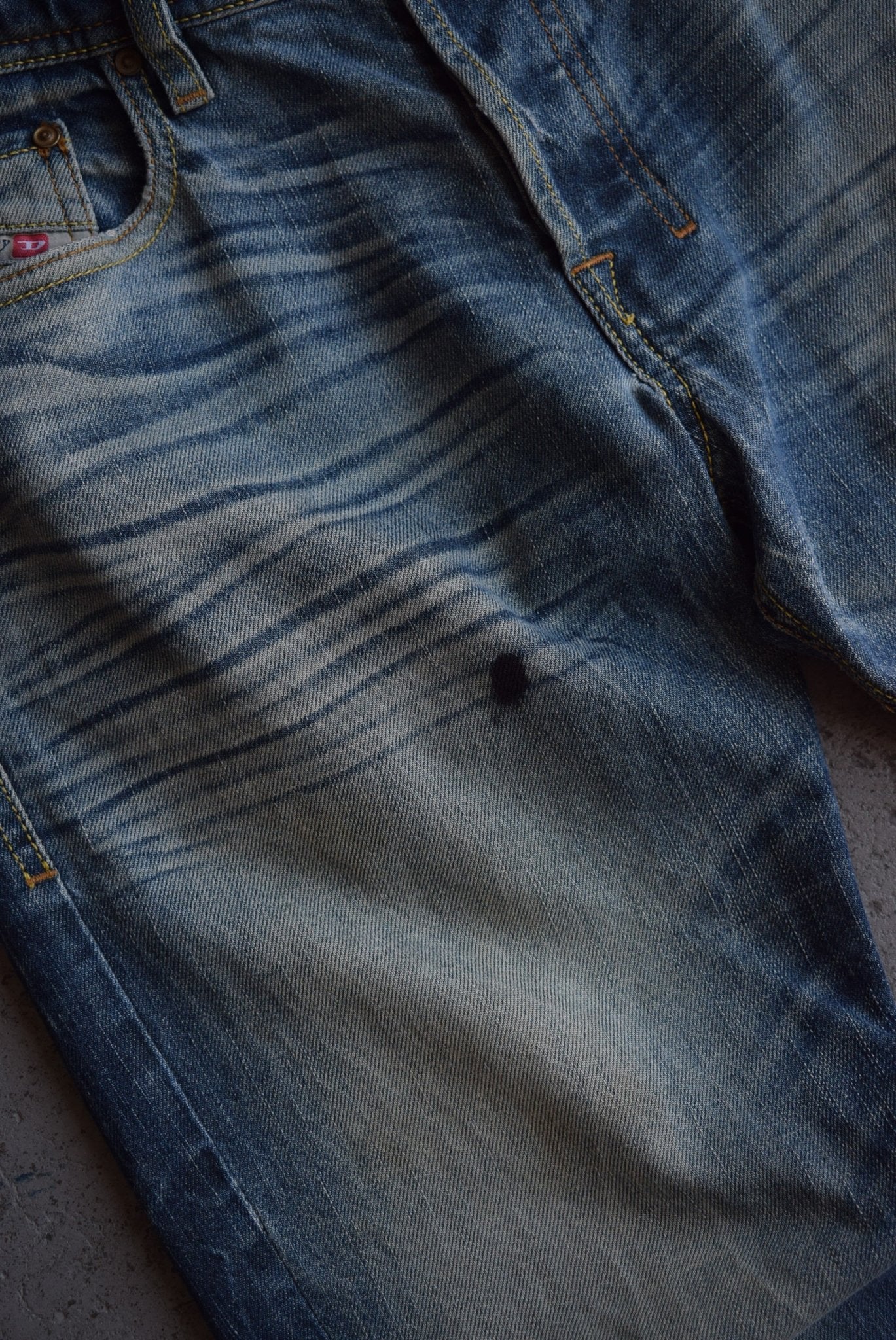 Vintage Diesel Denim Division Jeans (32) - Retrospective Store