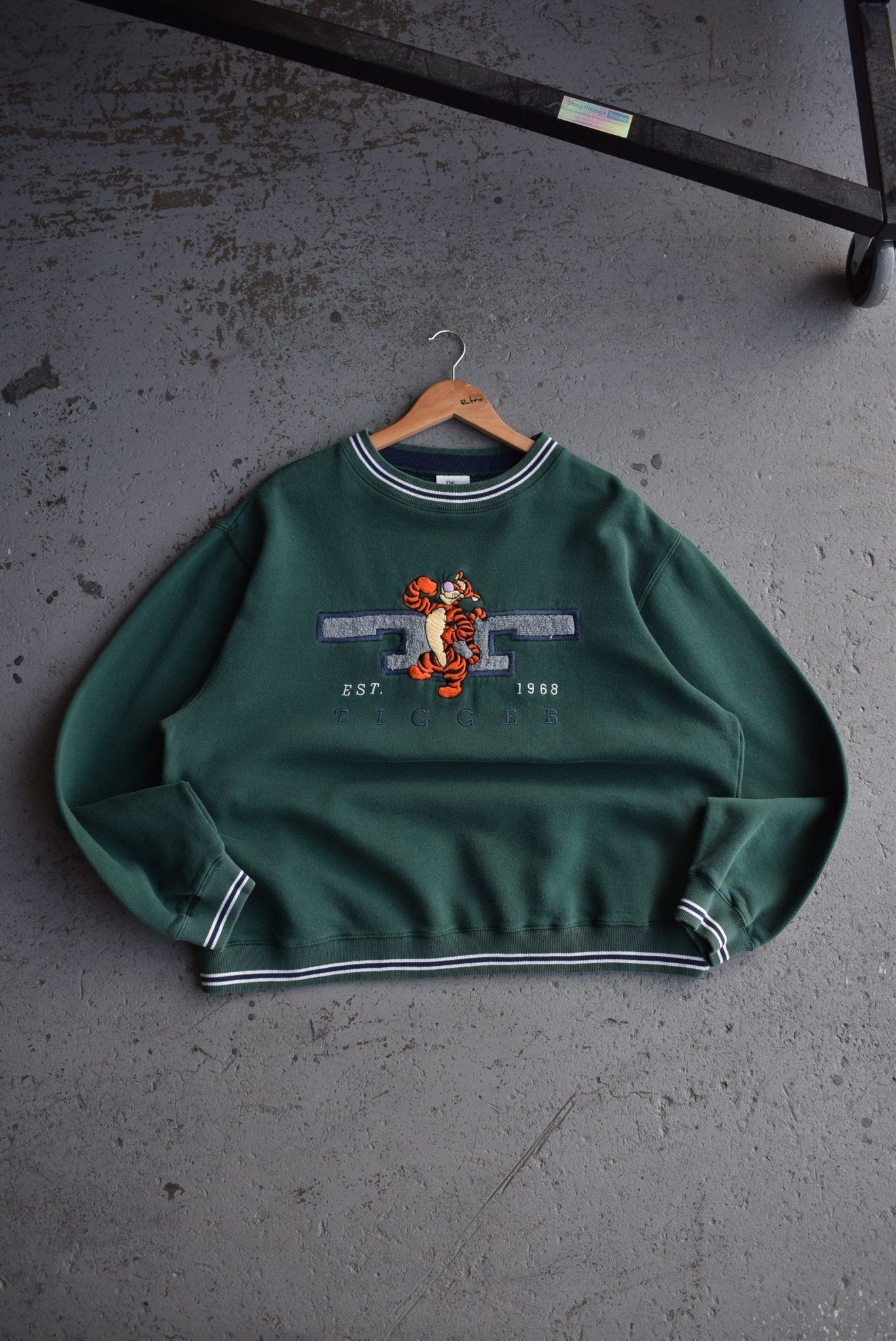 Vintage Disney Tigger Embroidered Crewneck (M) - Retrospective Store