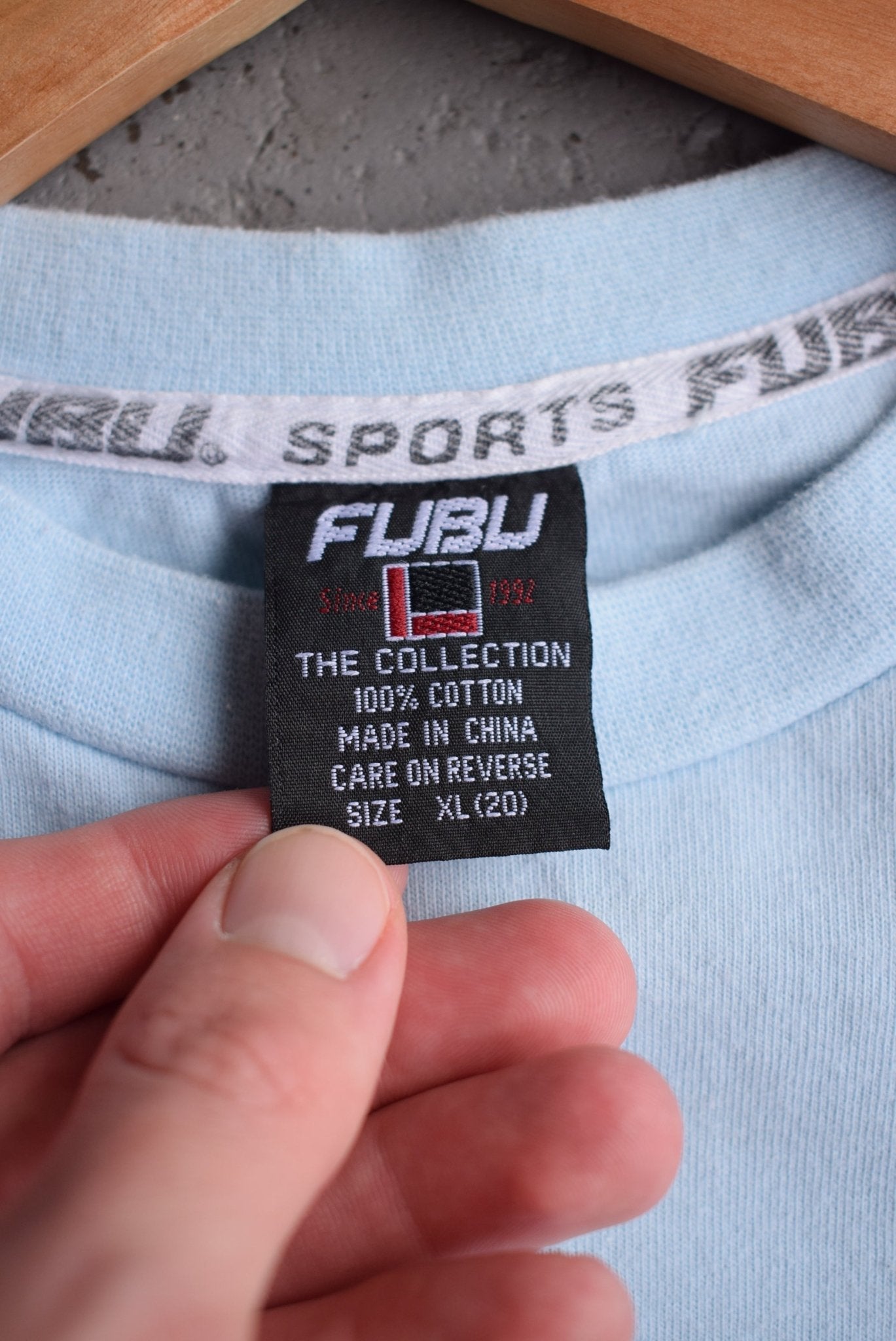 Vintage FUBU Embroidered Spellout Tee (M) - Retrospective Store