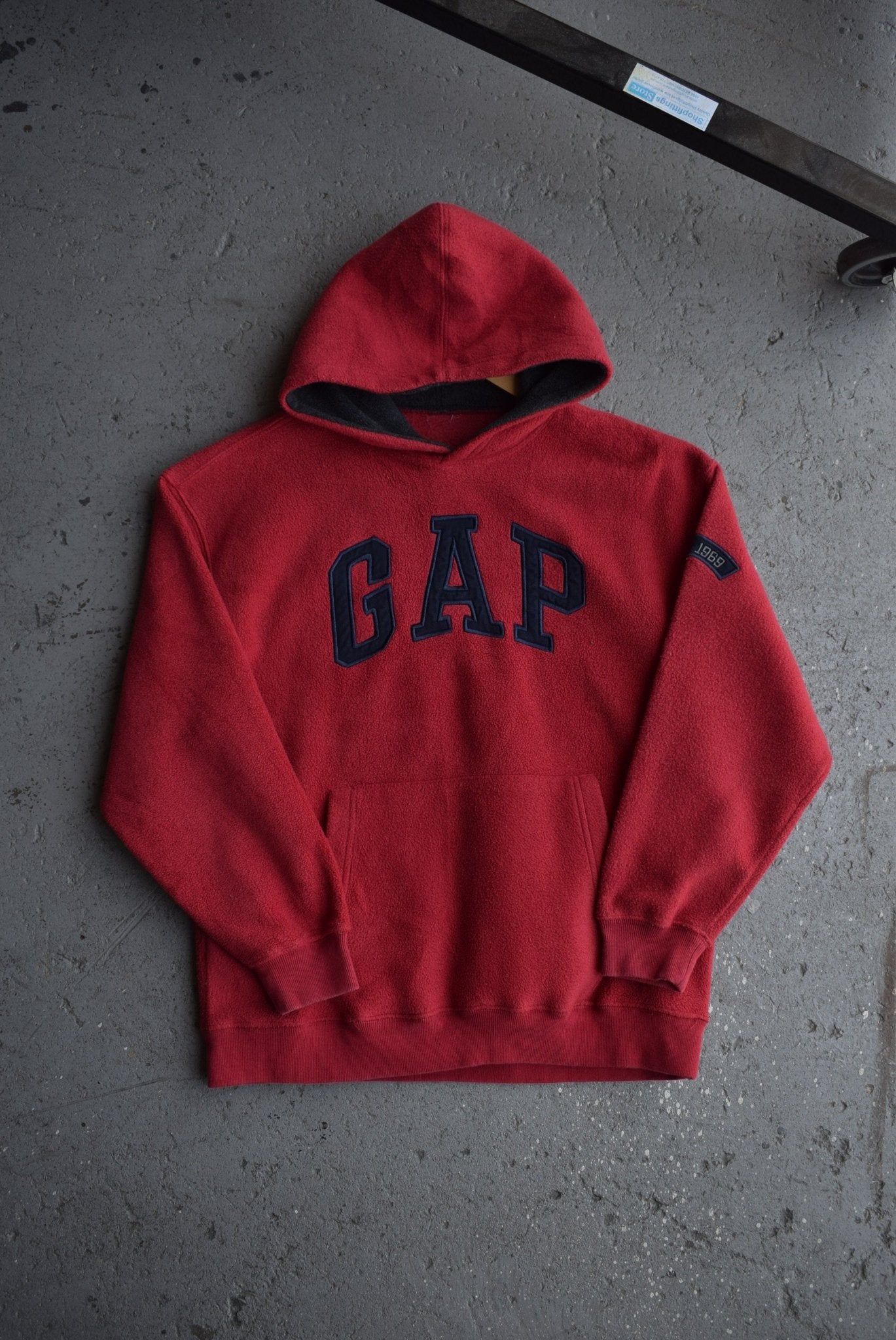 Vintage GAP Embroidered Spellout Fleece Hoodie (S) - Retrospective Store