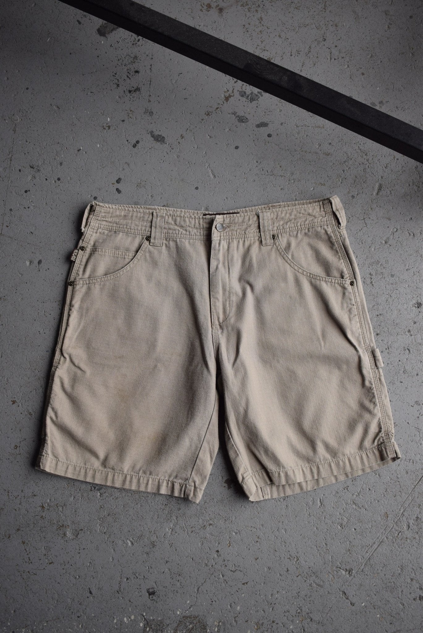 Vintage Gravel Gear Carpenter Shorts (36) - Retrospective Store
