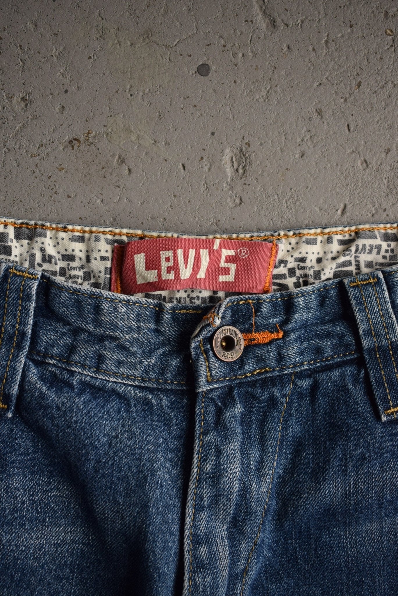 Vintage Levi's Carpenter Jorts (28) - Retrospective Store
