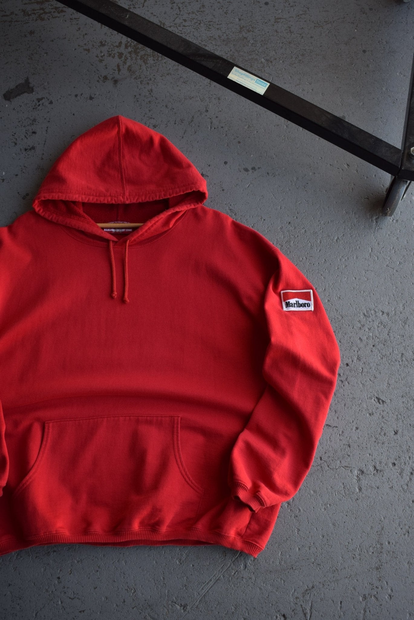 Vintage Marlboro Classic Logo Embroidered Hoodie (XL) - Retrospective Store