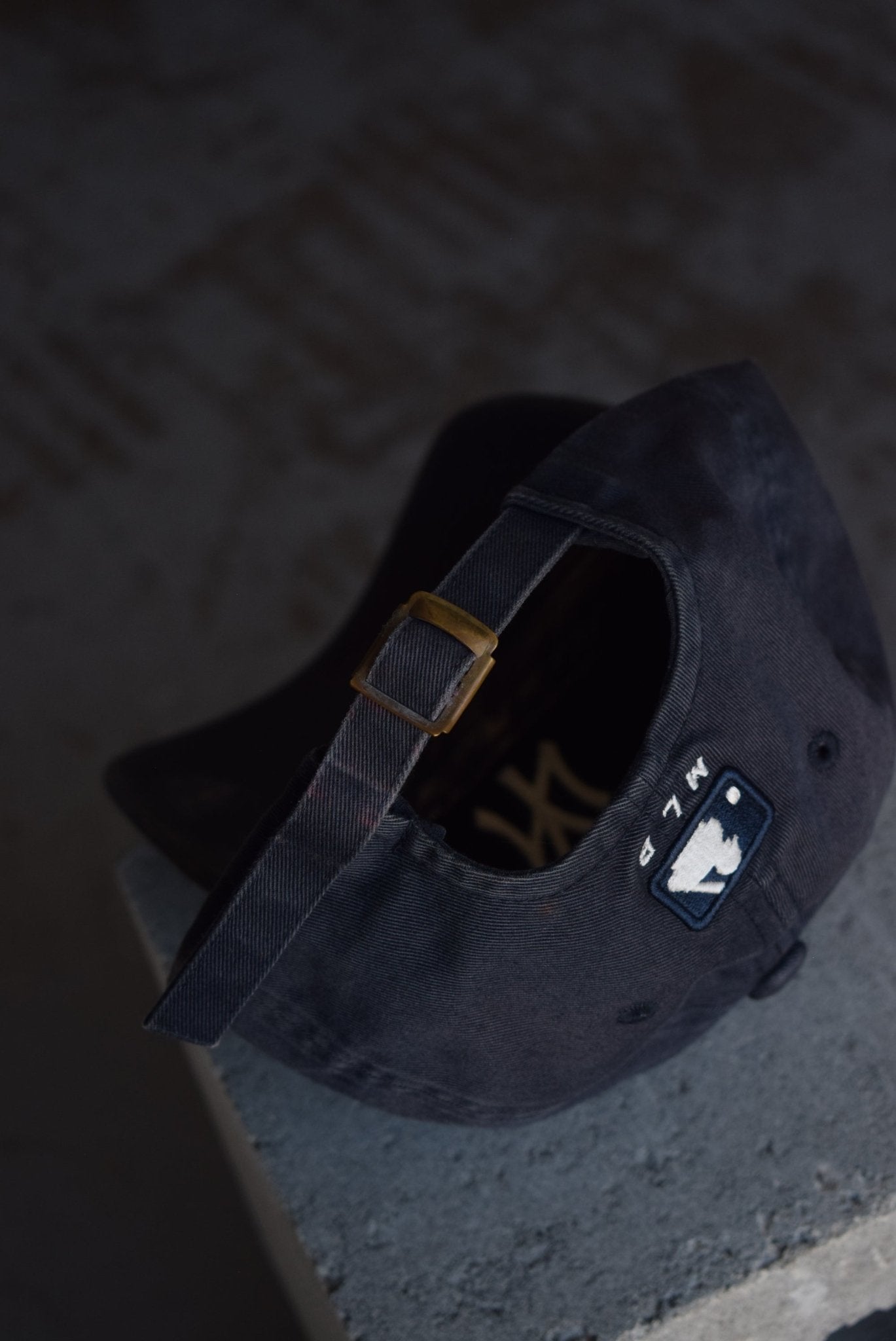 Vintage MLB New York Yankees Embroidered Hat - Retrospective Store