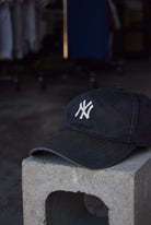 Vintage MLB New York Yankees Embroidered Hat - Retrospective Store