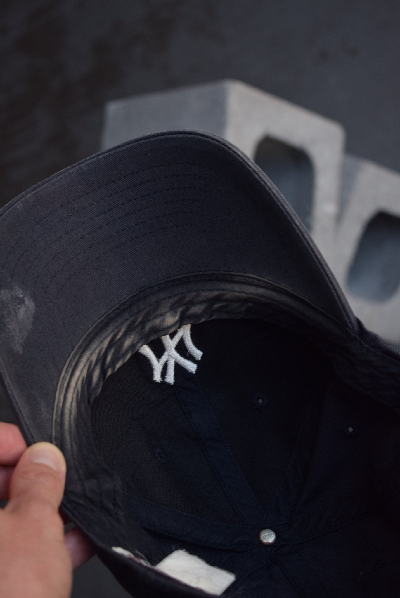 Vintage MLB New York Yankees Embroidered Hat - Retrospective Store
