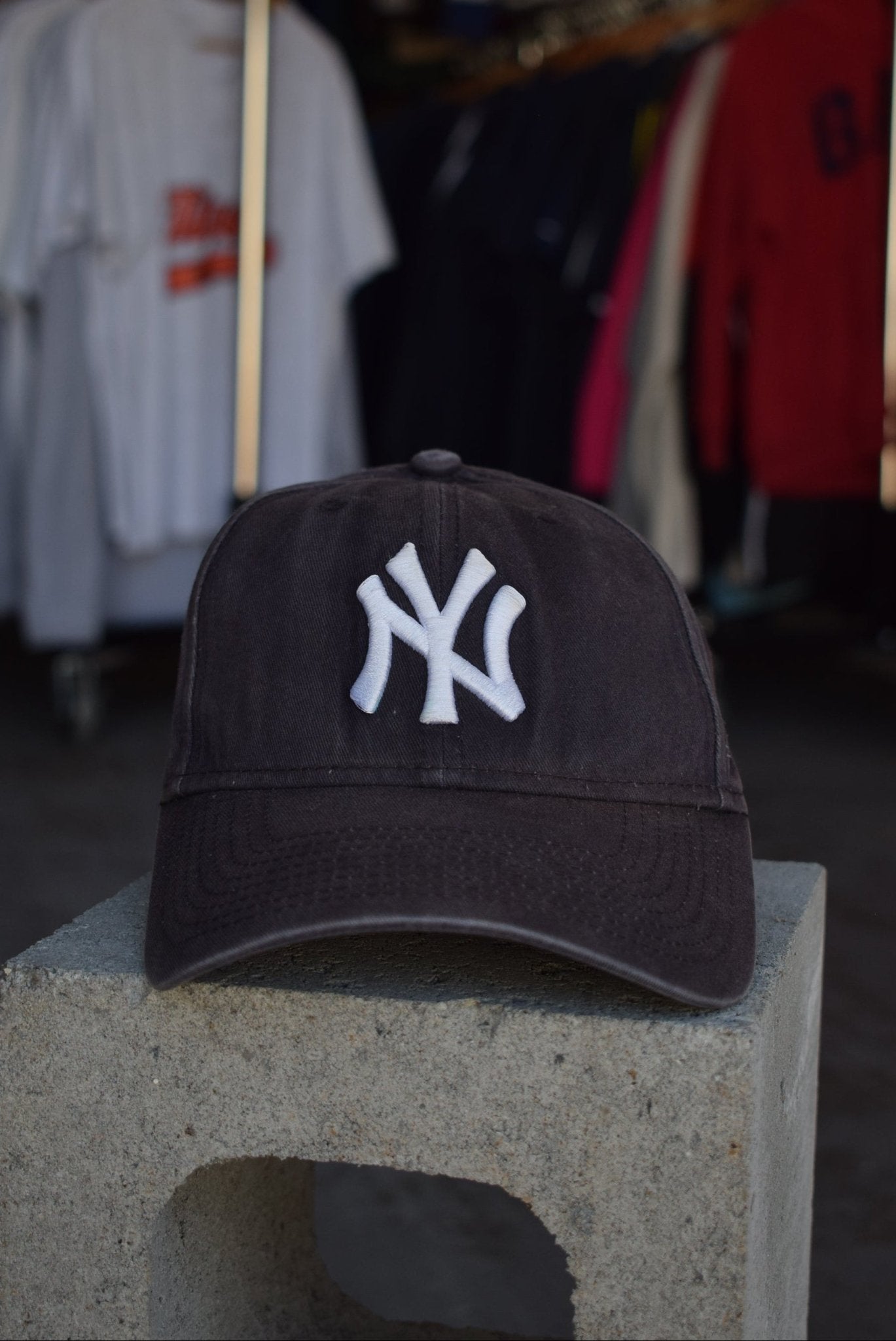 Vintage MLB New York Yankees Hat - Retrospective Store