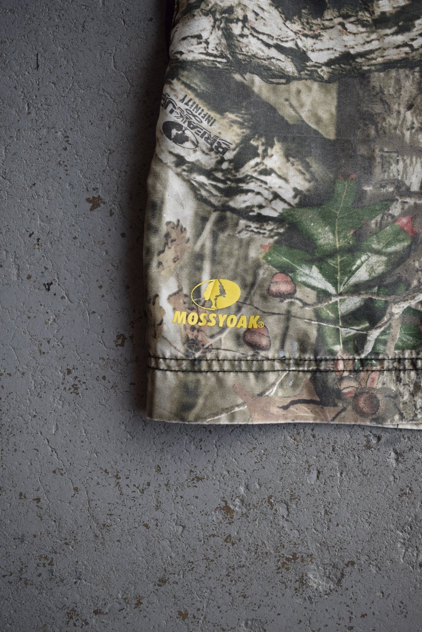 Vintage Mossy - Oak Camo Board Shorts (30) - Retrospective Store