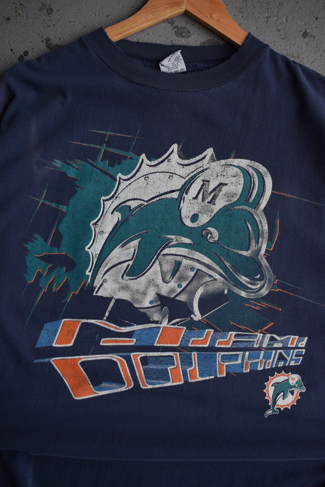 Vintage NFL Miami Dolphins Tee (XL) - Retrospective Store