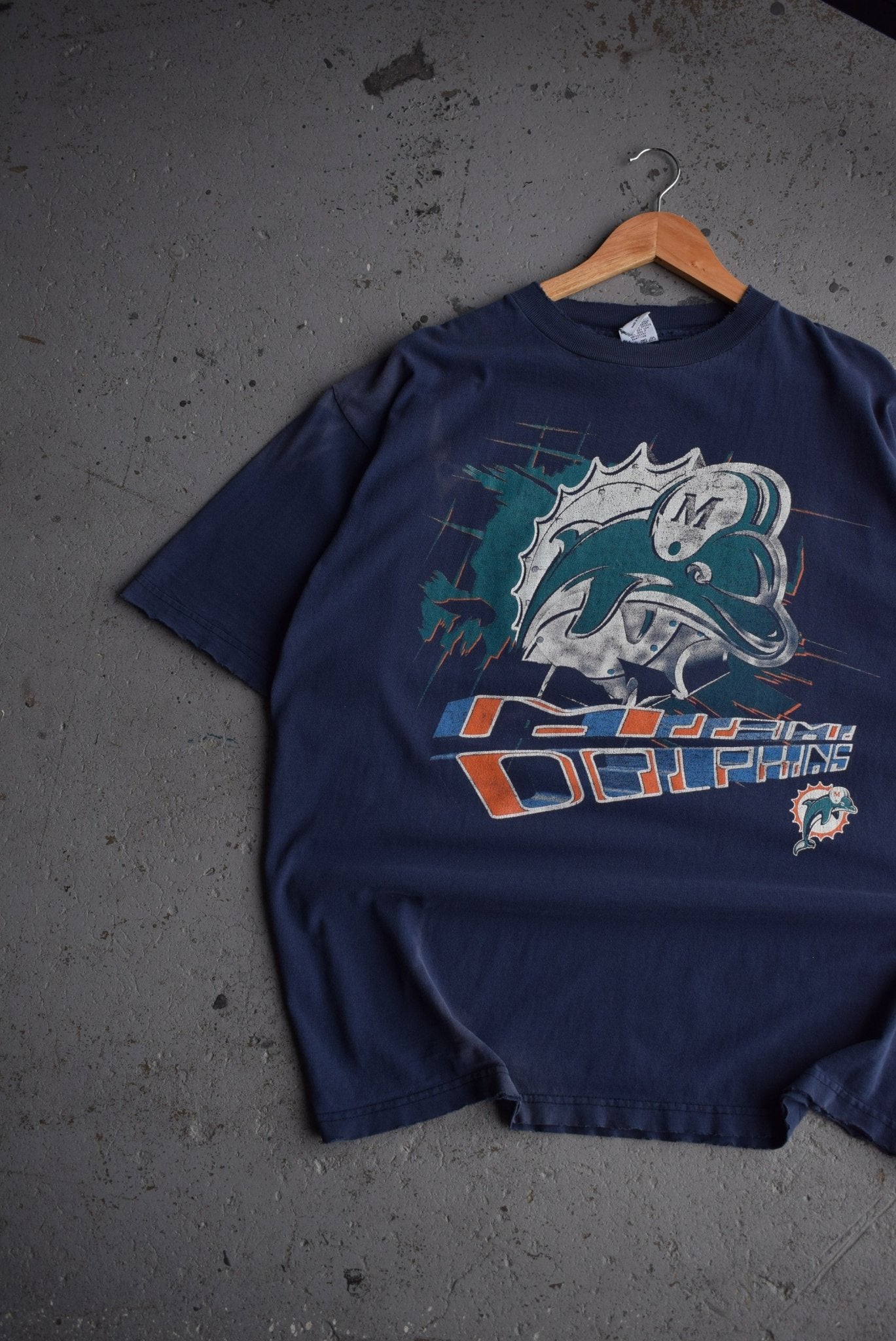 Vintage NFL Miami Dolphins Tee (XL) - Retrospective Store