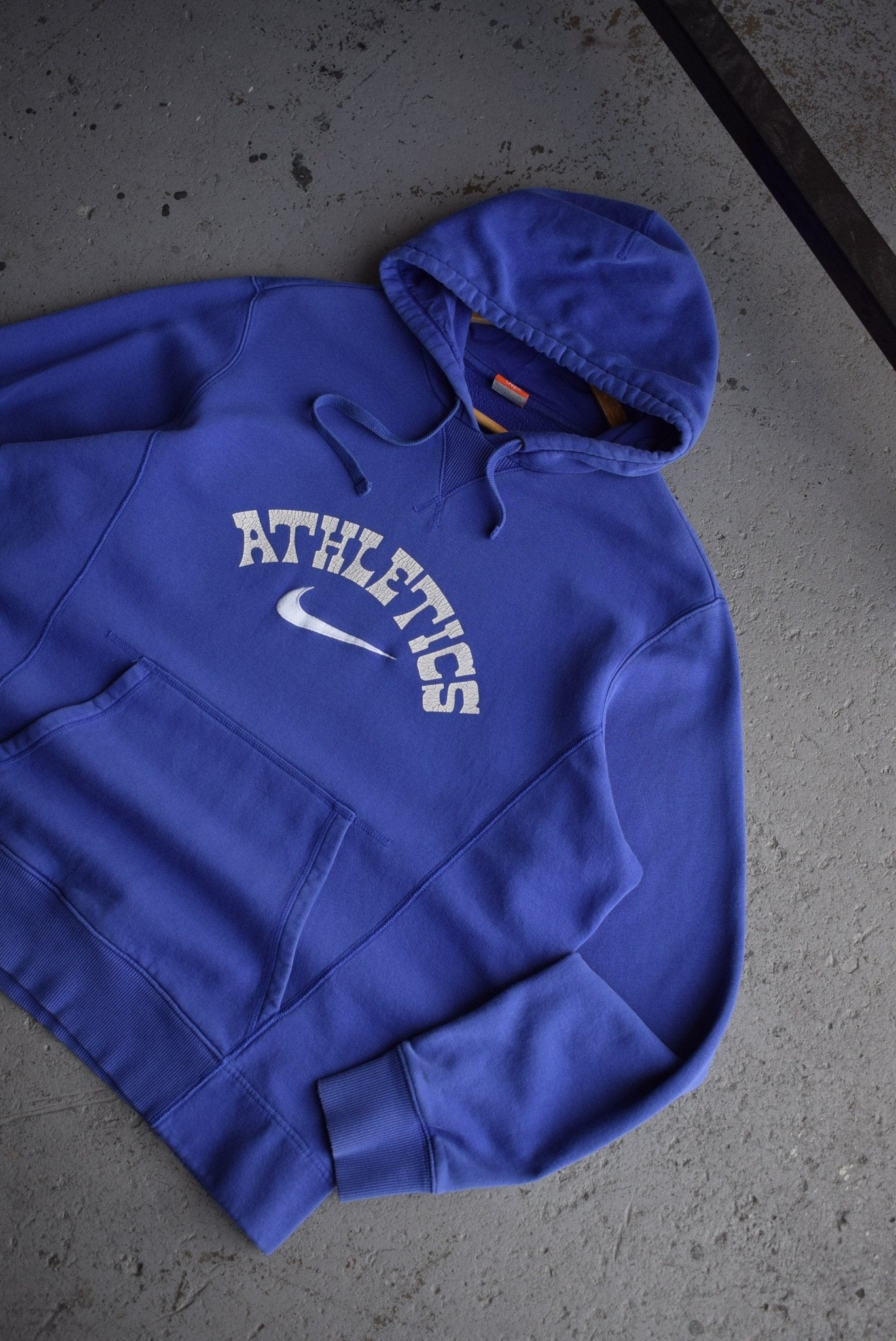 Vintage Nike Athletics Embroidered Hoodie (XL) - Retrospective Store