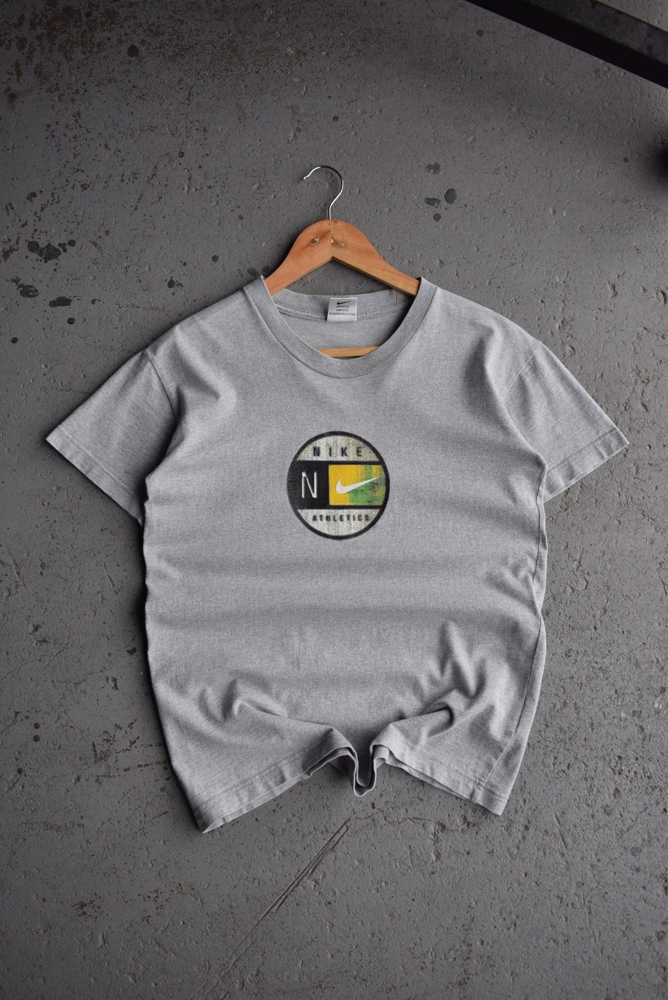 Vintage Nike Athletics Tee (Women's M) - Retrospective Store