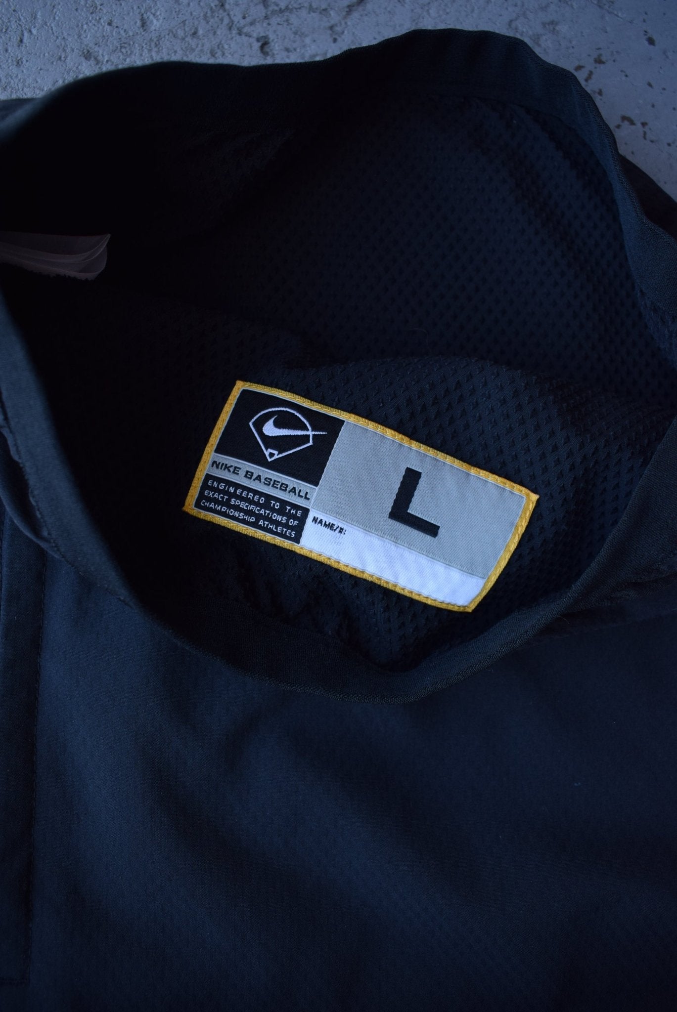 Vintage Nike Basketball Classic Logo Embroidered Pullover Jacket (L) - Retrospective Store