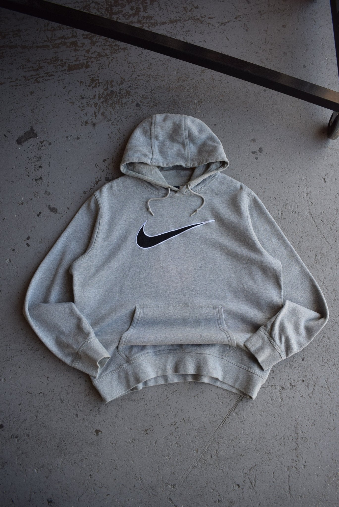 Vintage Nike Big Swoosh Embroidered Hoodie (L) - Retrospective Store