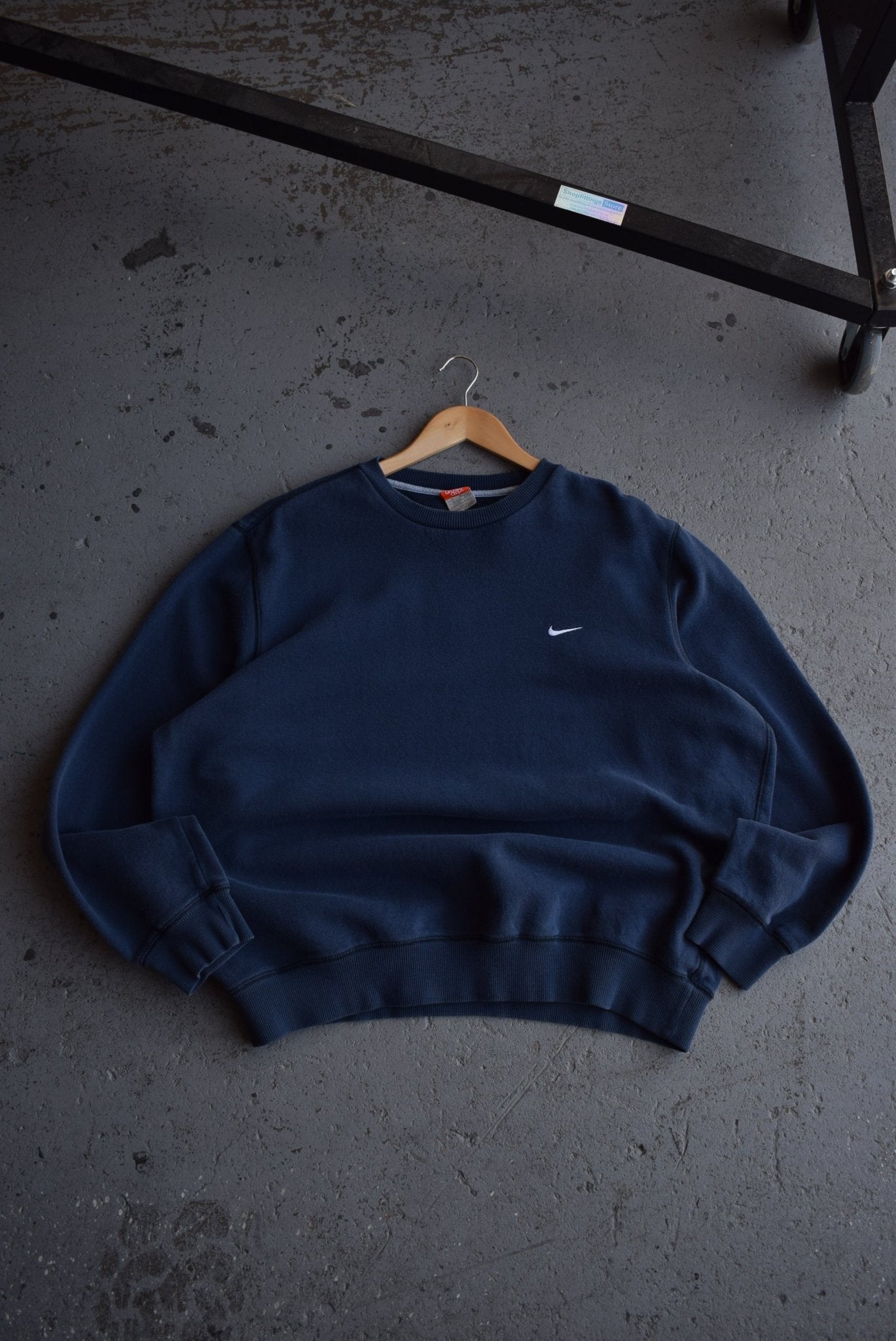 Vintage Nike Classic Logo Embroidered Crewneck (L) - Retrospective Store