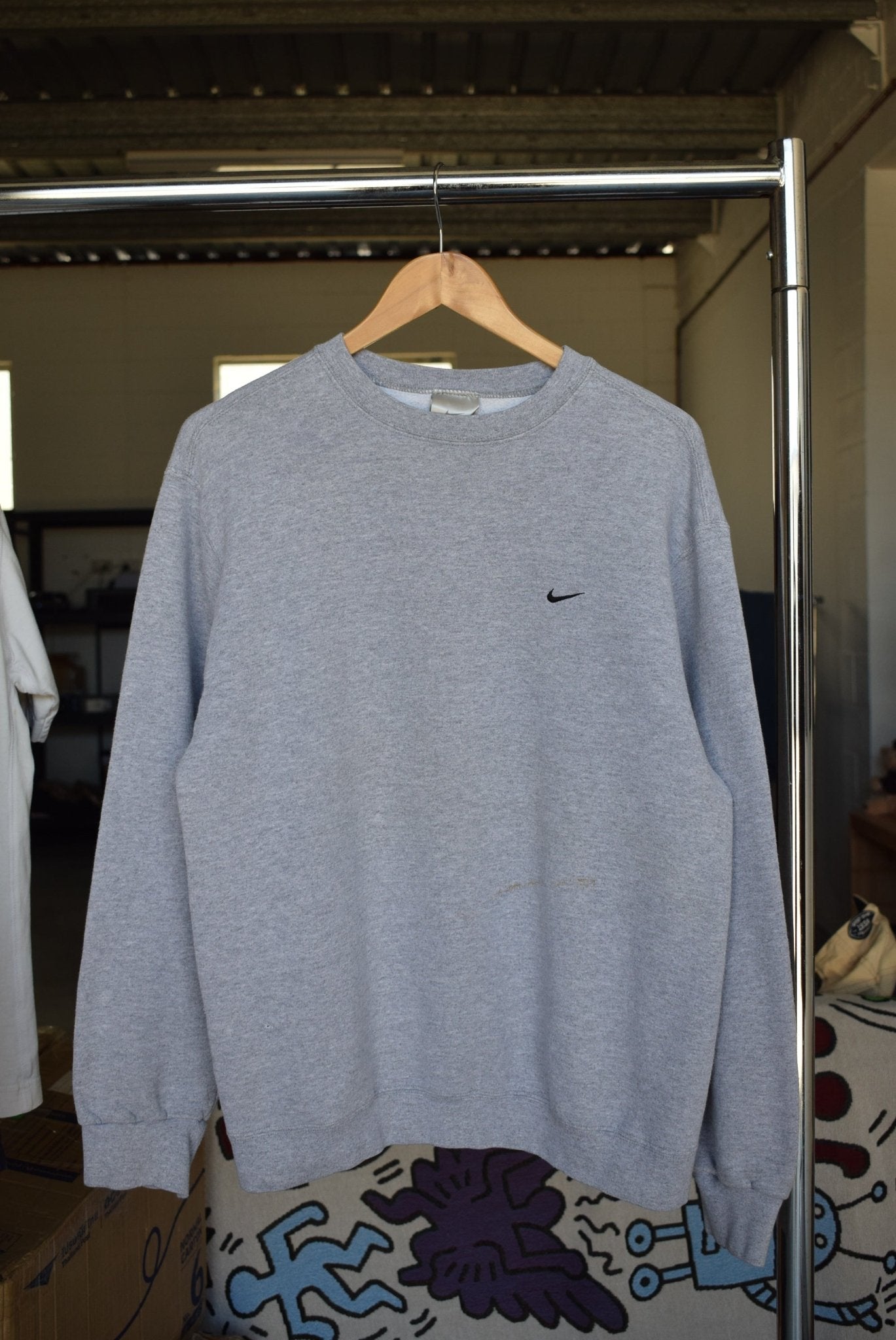 Vintage Nike Classic Logo Embroidered Crewneck (M) - Retrospective Store