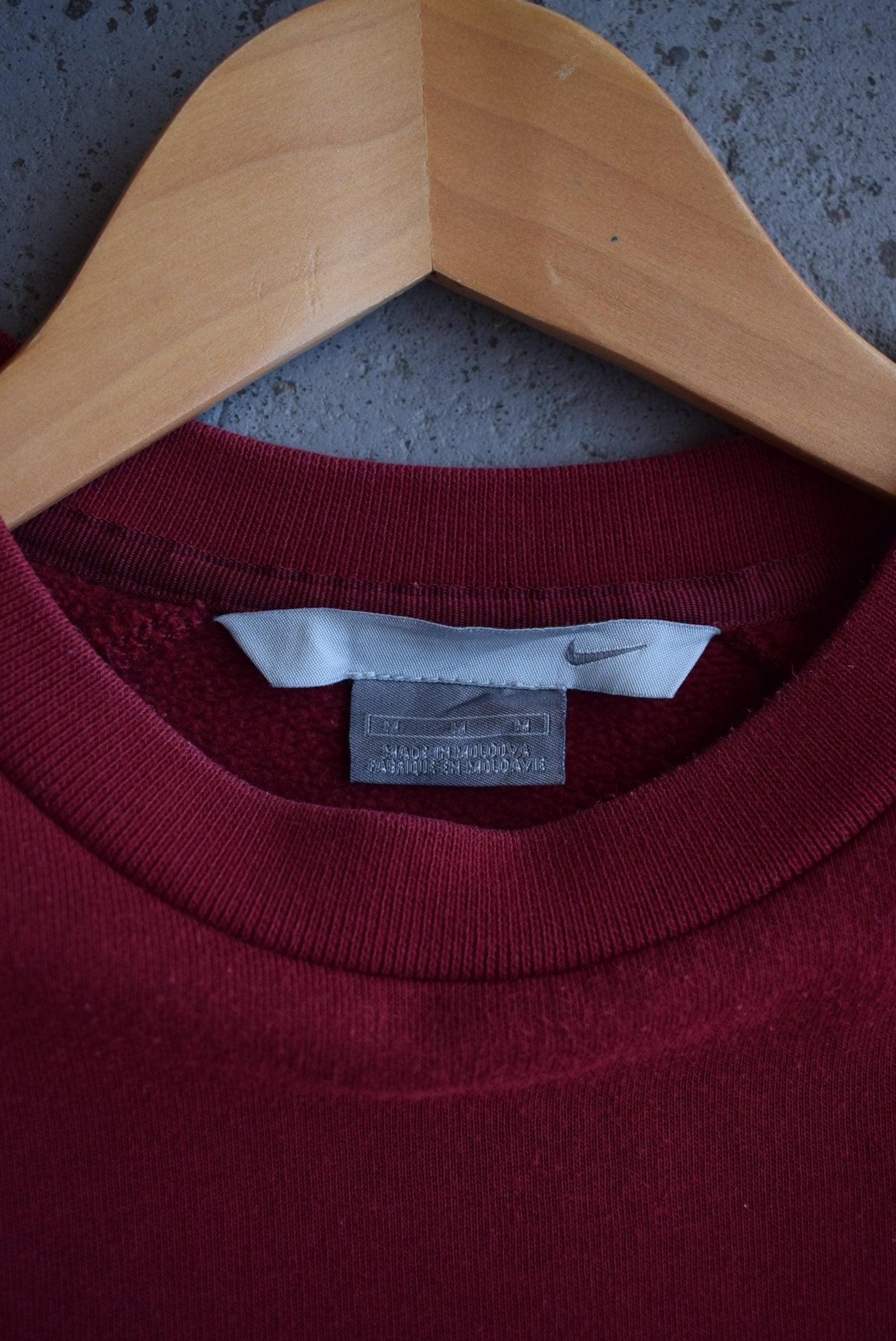 Vintage Nike Classic Logo Embroidered Crewneck (M/L) - Retrospective Store