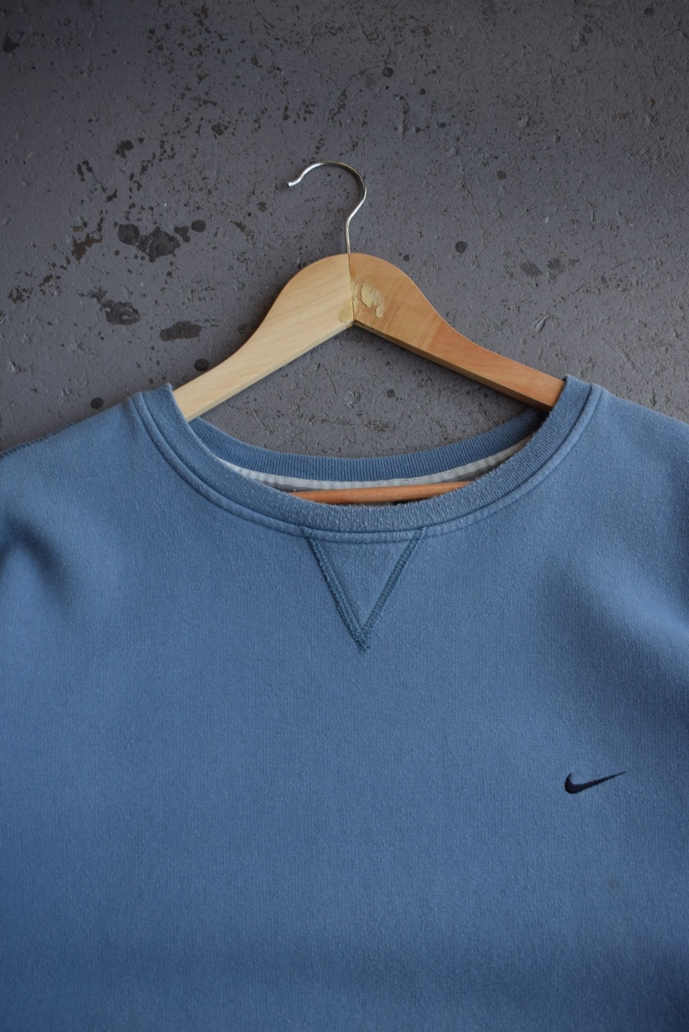 Vintage Nike Classic Logo Embroidered Crewneck (XXL) - Retrospective Store