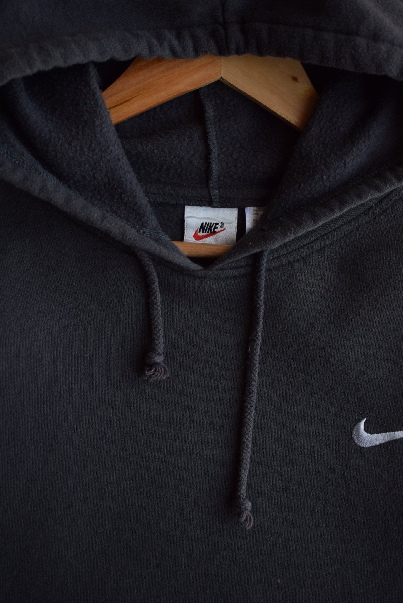 Vintage Nike Classic Logo Embroidered Hoodie (M) - Retrospective Store