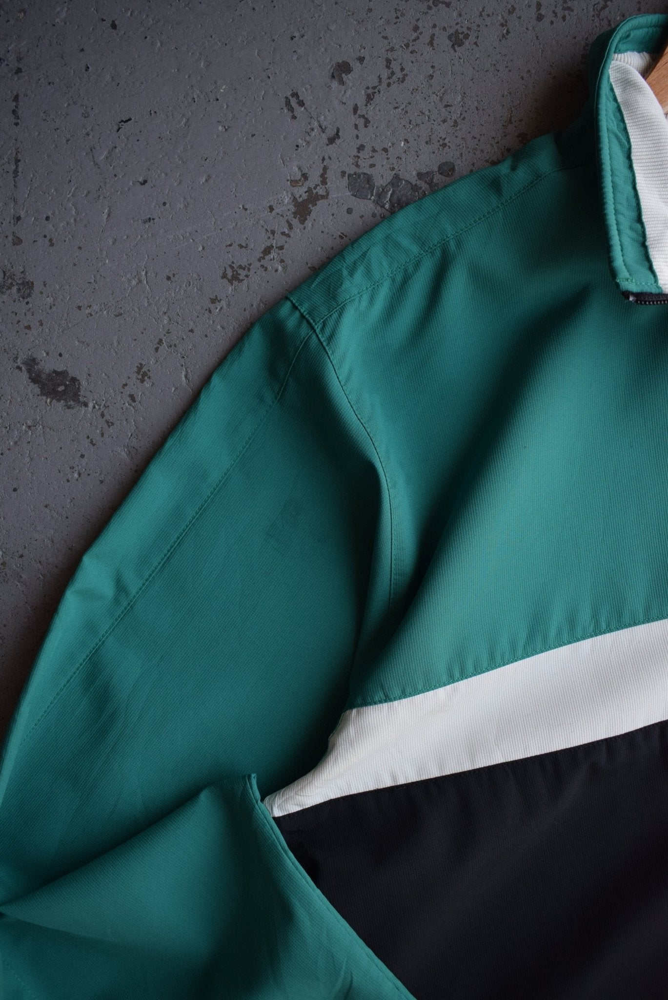 Vintage Nike Classic Logo Embroidered Jacket (L) - Retrospective Store