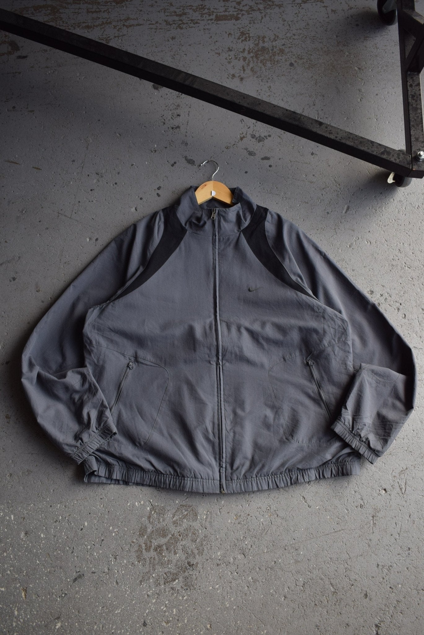 Vintage Nike Classic Logo Embroidered Jacket (XL) - Retrospective Store