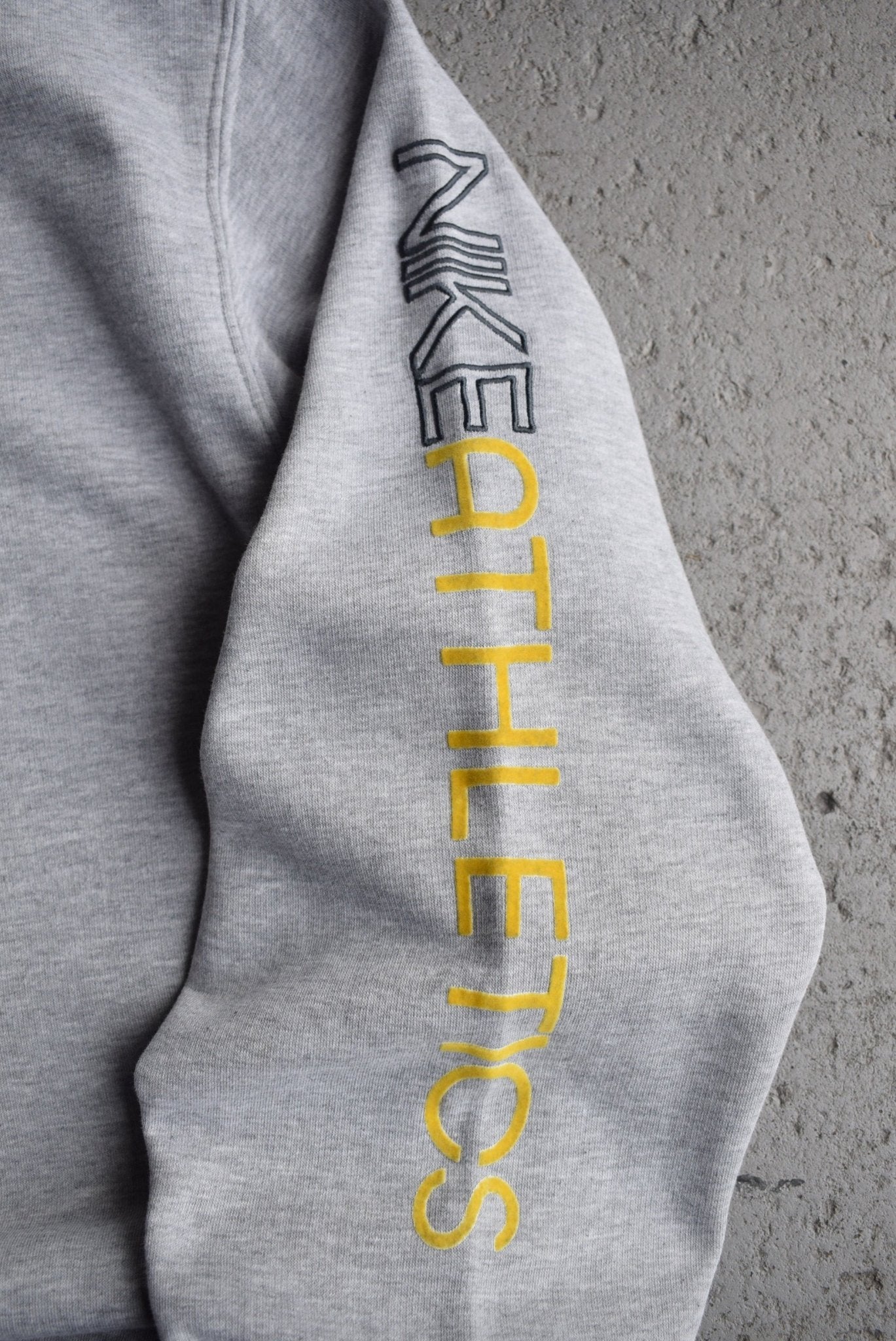 Vintage Nike Classic Logo Embroidered Quarter Zip (L) - Retrospective Store