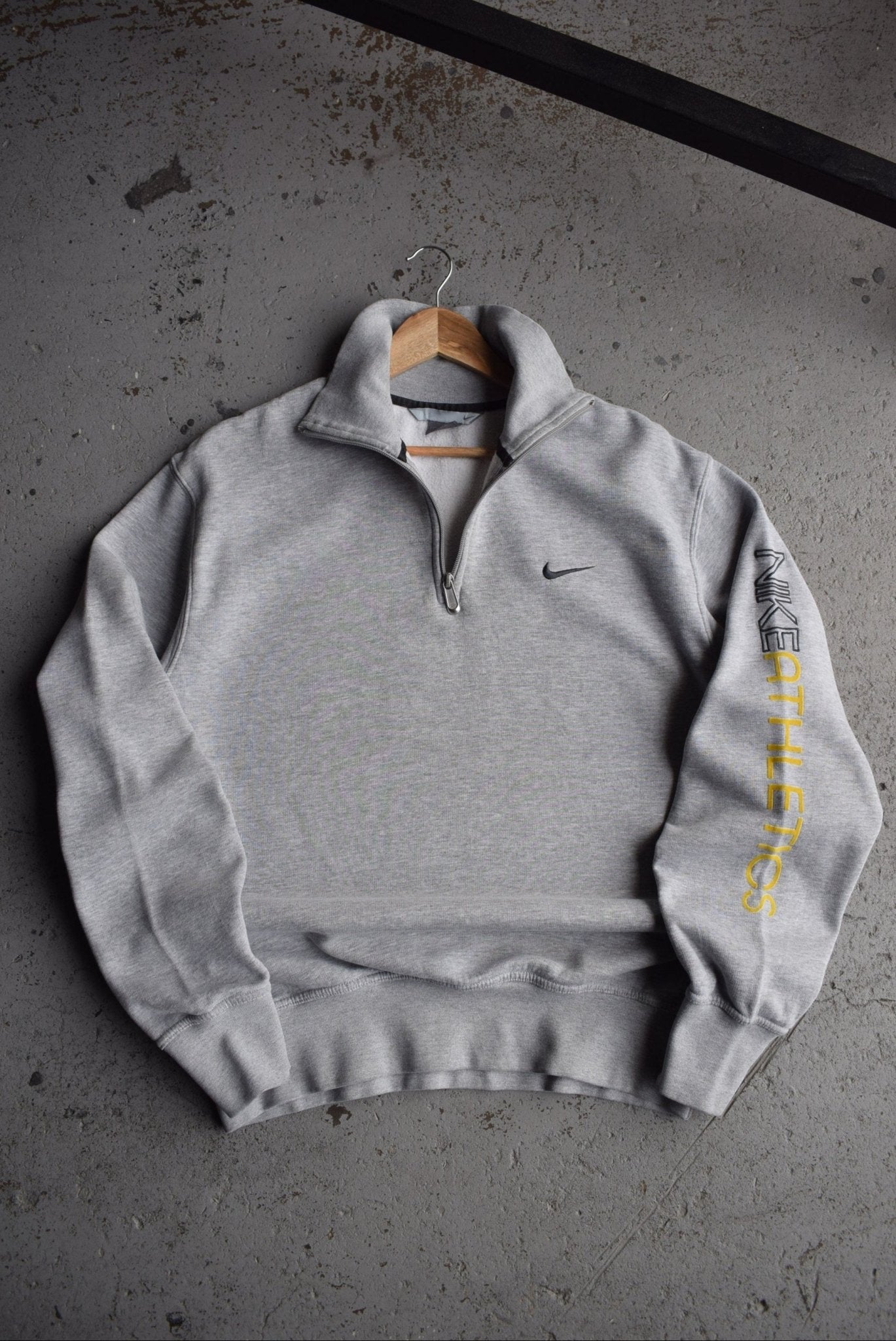 Vintage Nike Classic Logo Embroidered Quarter Zip (L) - Retrospective Store