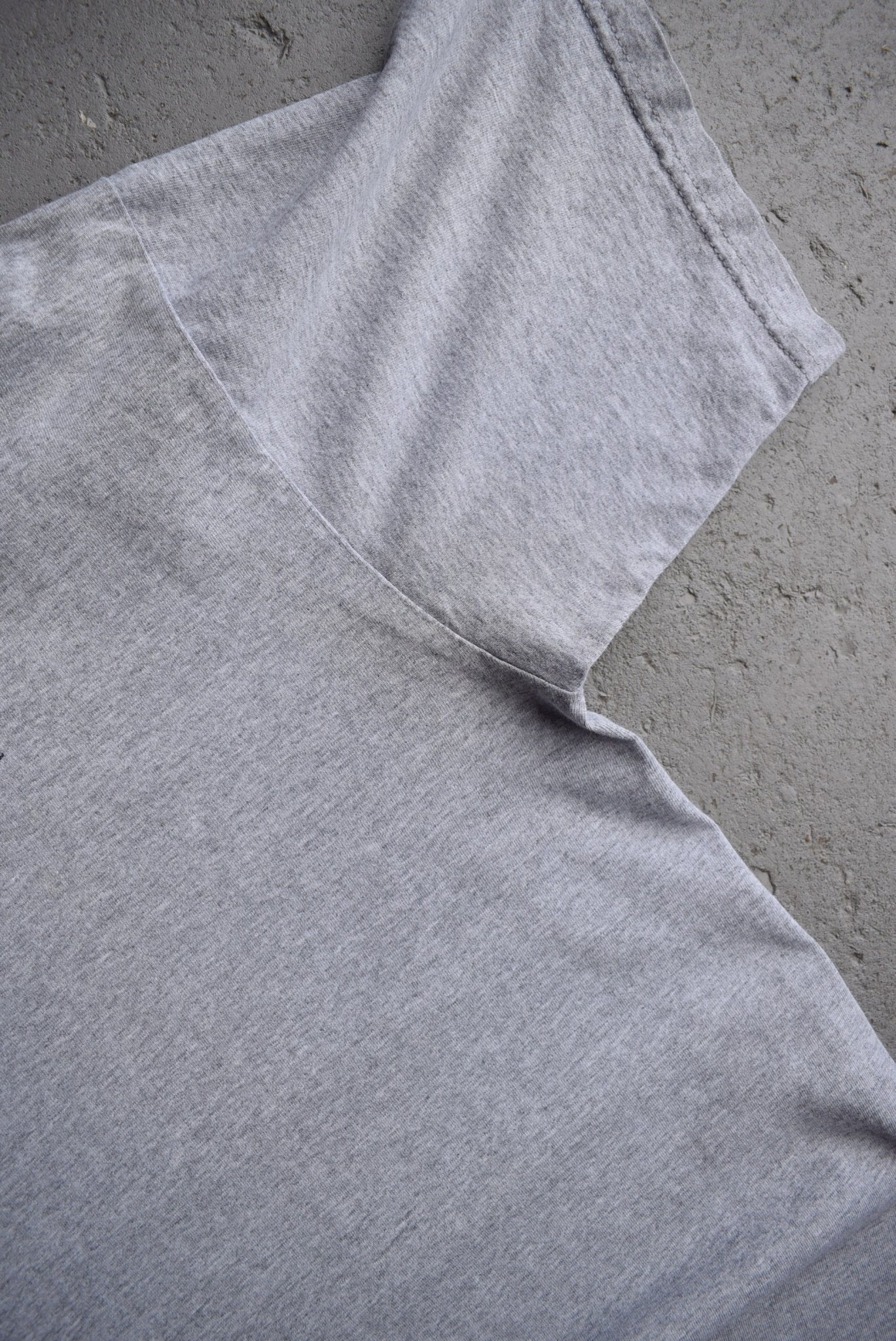 Vintage Nike Classic Logo Embroidered Tee (L) - Retrospective Store