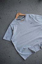 Vintage Nike Classic Logo Embroidered Tee (L) - Retrospective Store